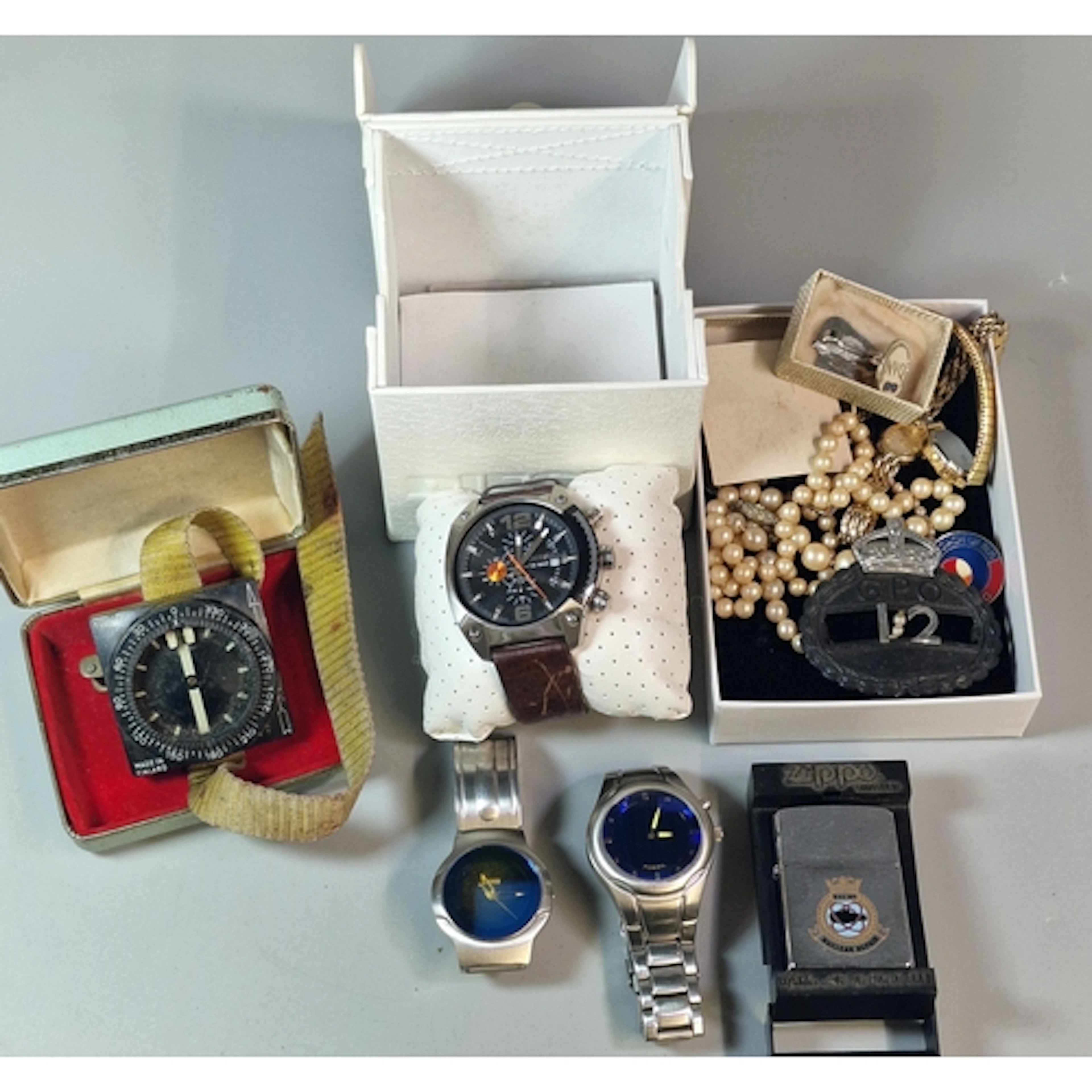 Collection of items to include: ladies dress watches, variou...