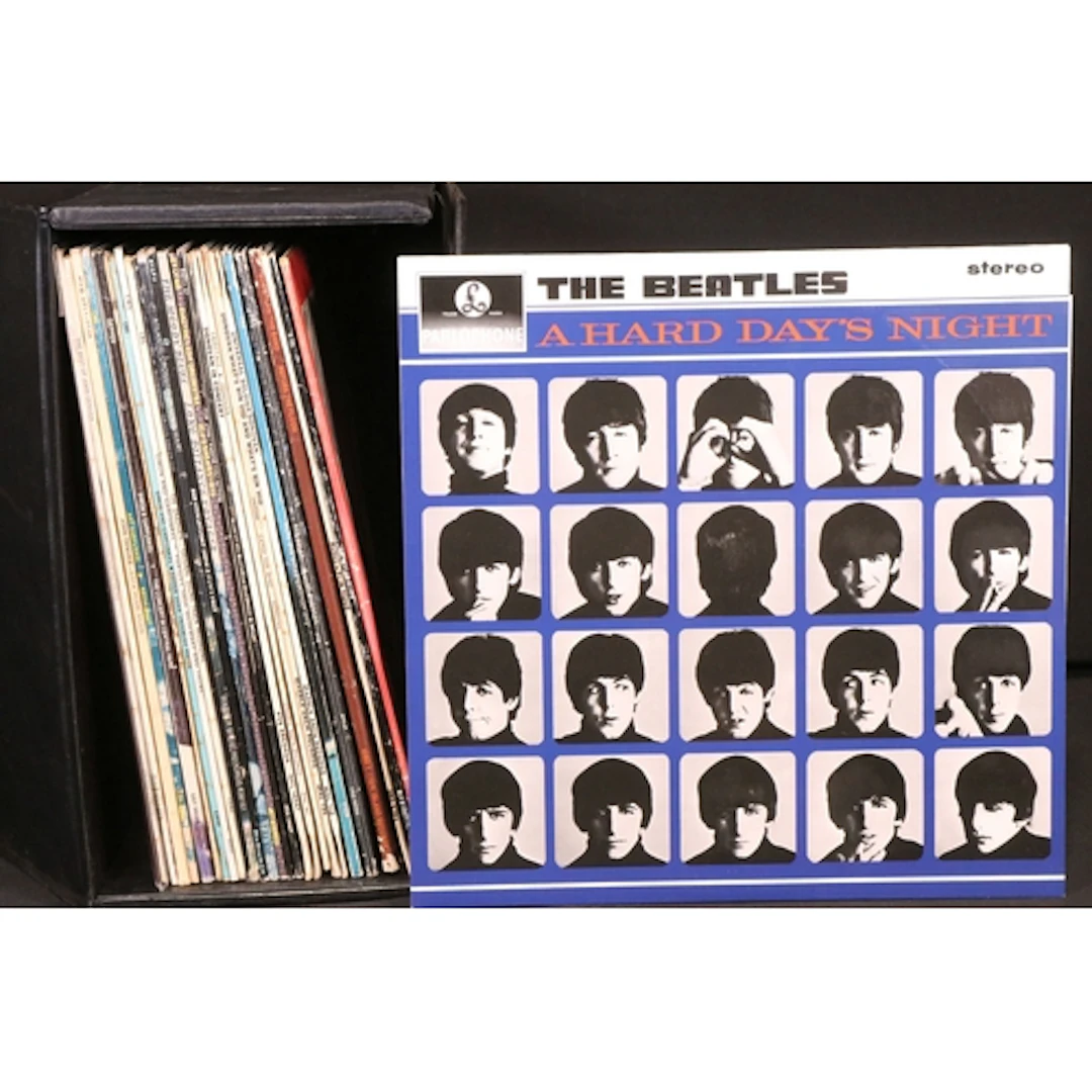 Vinyl - 28 Rock & Pop LPs to include The Beatles x 2, Wings,...