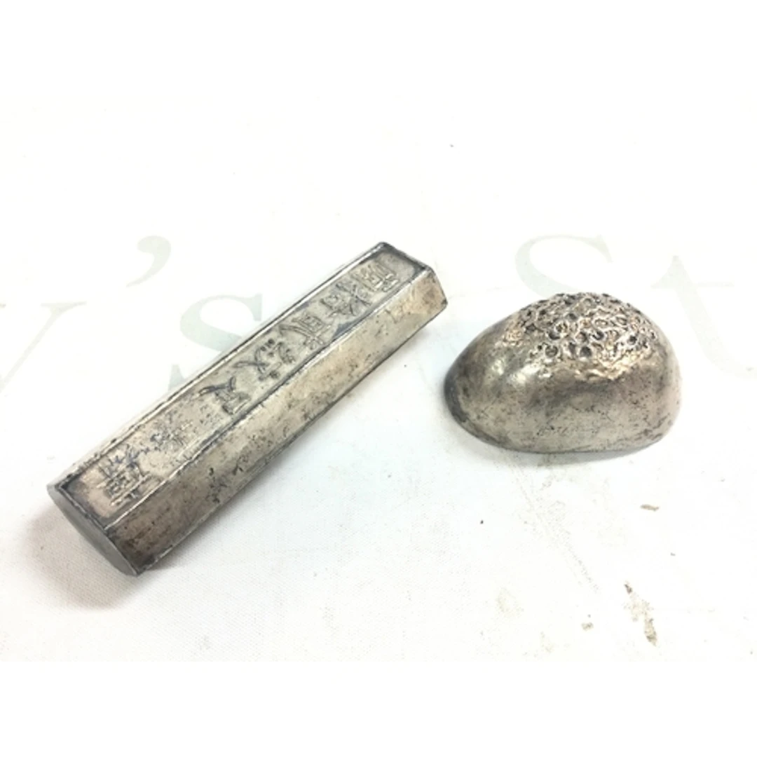 Two Chinese white metal seals