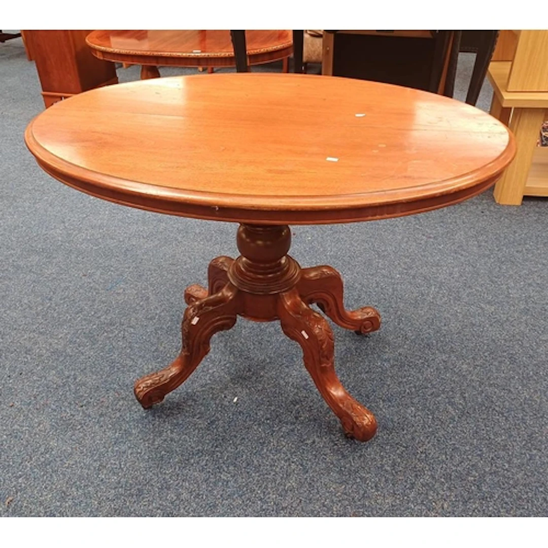 19TH CENTURY MAHOGANY OVAL TOPPED PEDESTAL TABLE ON 4 SPREAD...