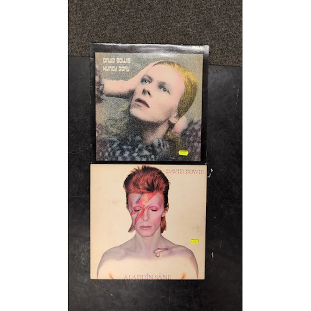 A pair of David Bowie LPs: Hunky Dory on RCA International a...