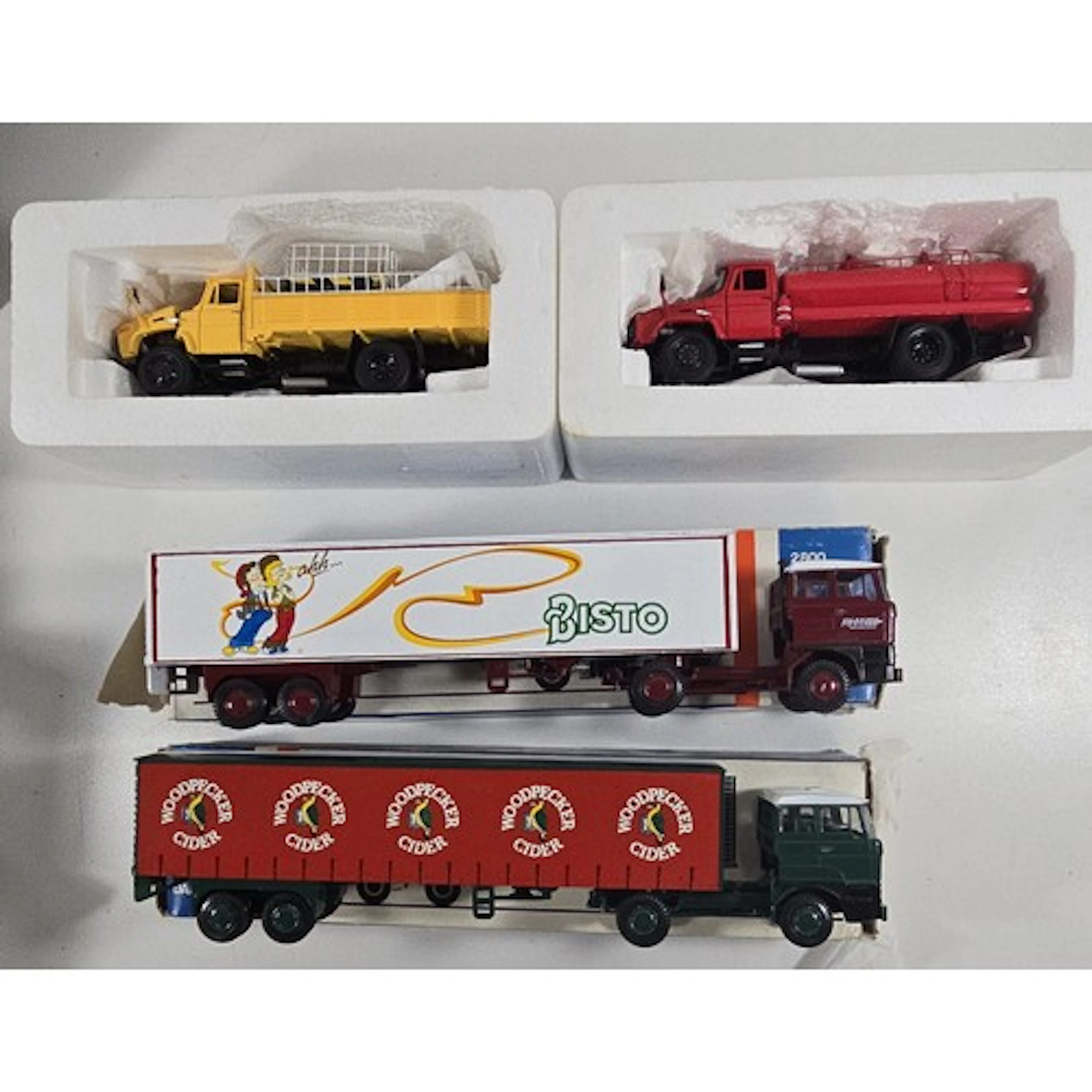 12 Commercial Vehicles. Minichamps MAN F8 Canvas Truck. 2x C...