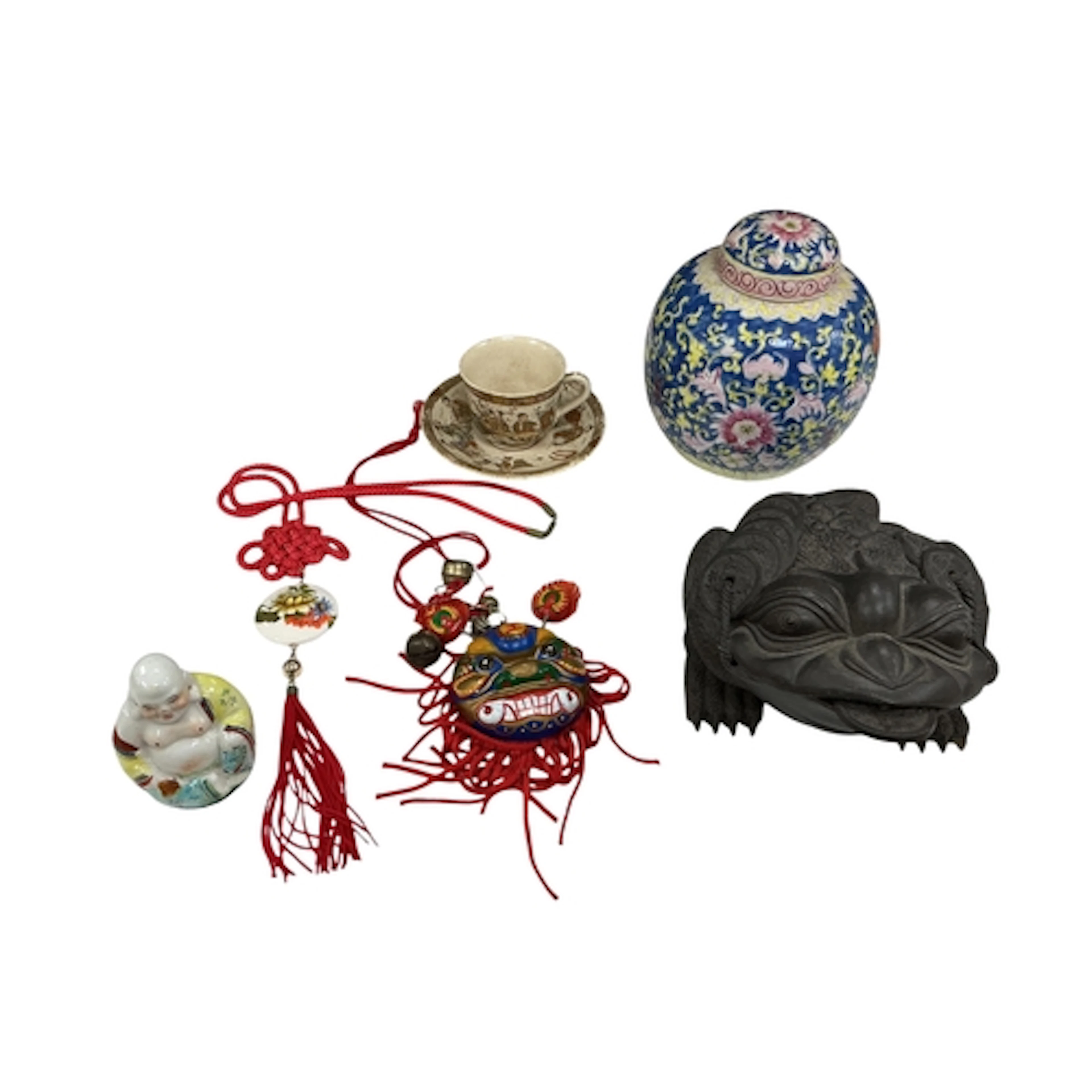 Oriental items to include a Chinese lucky coin frog, a Japan...