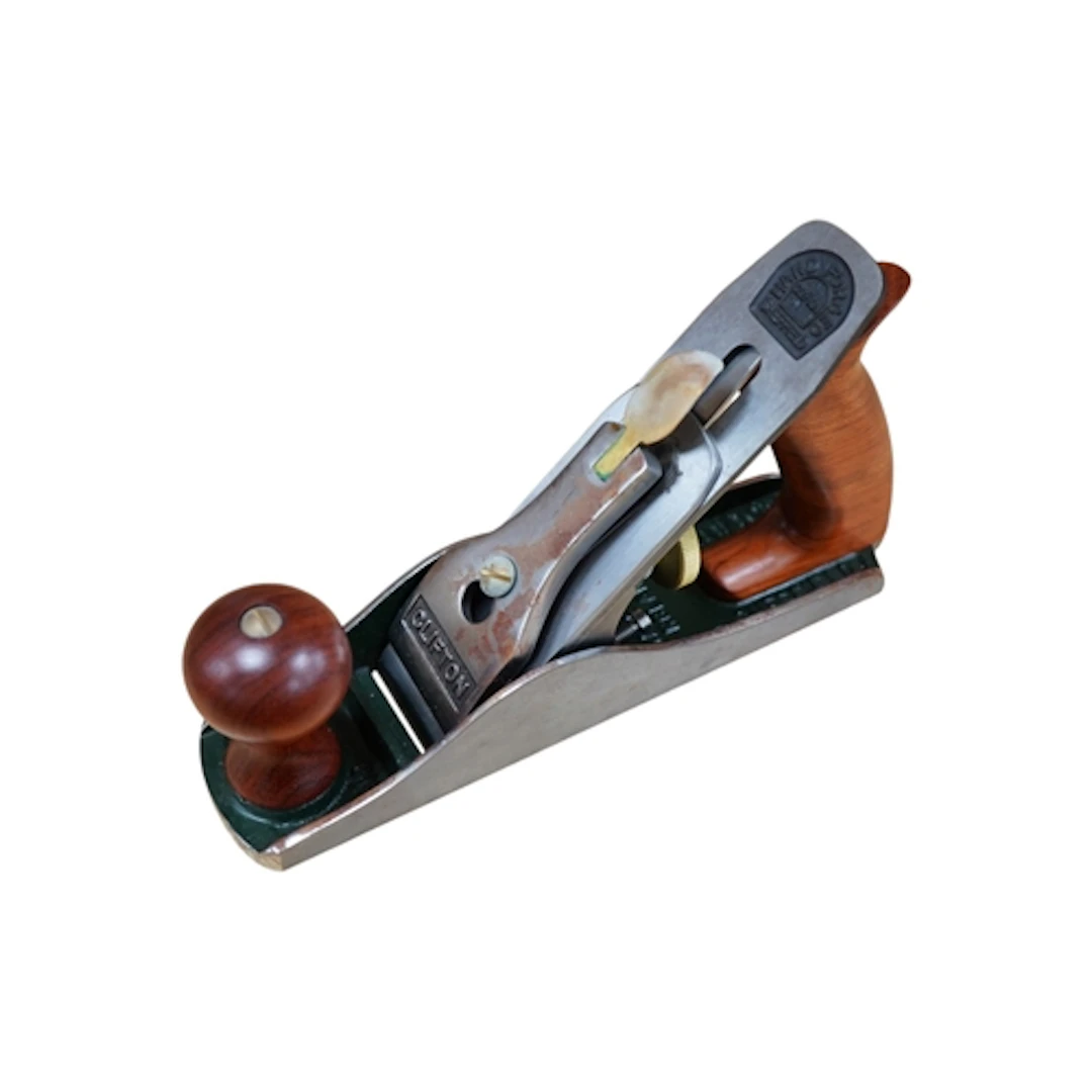 A Clifton No.3 smoothing plane with original iron