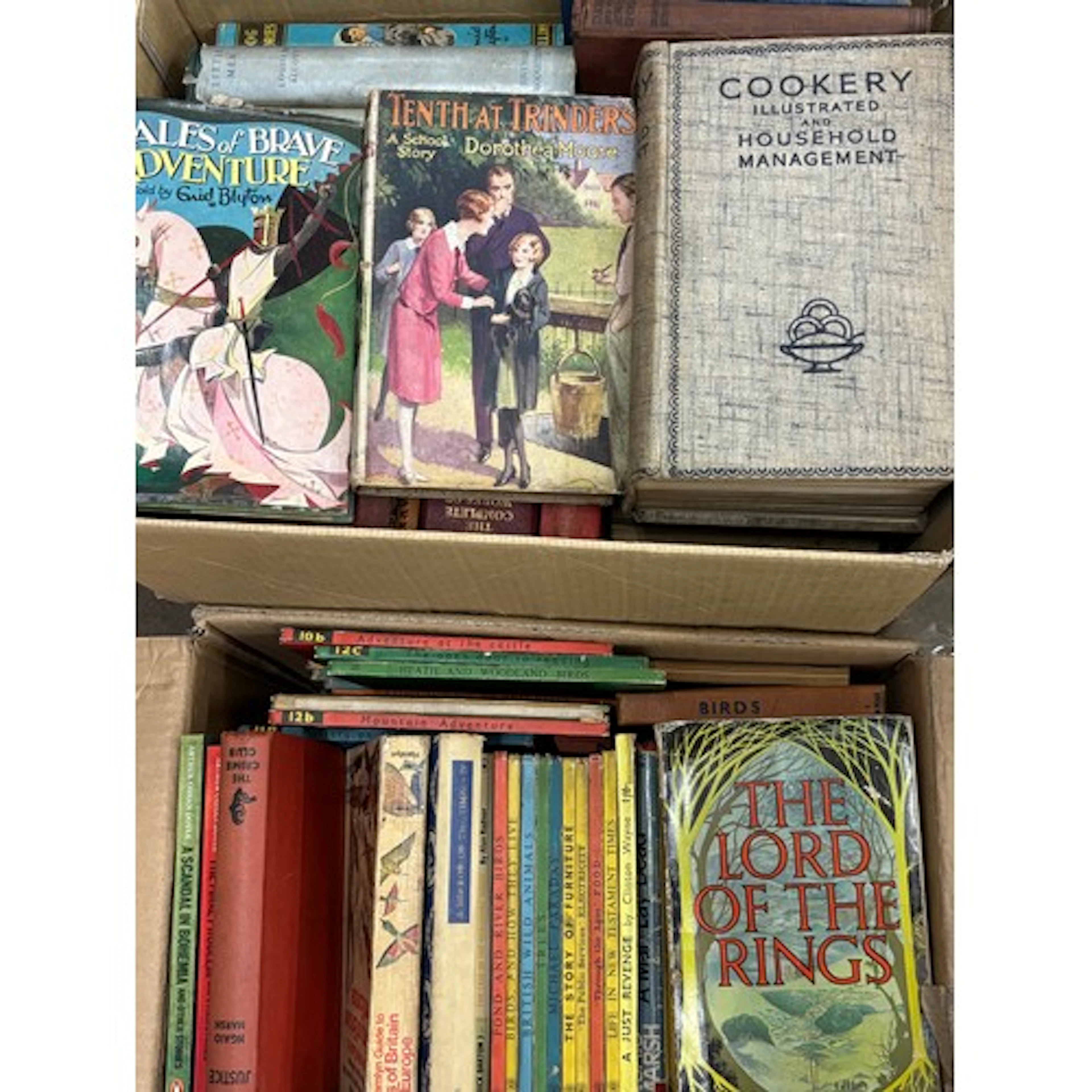 A collection of books to include Agatha Christie novels, Lad...
