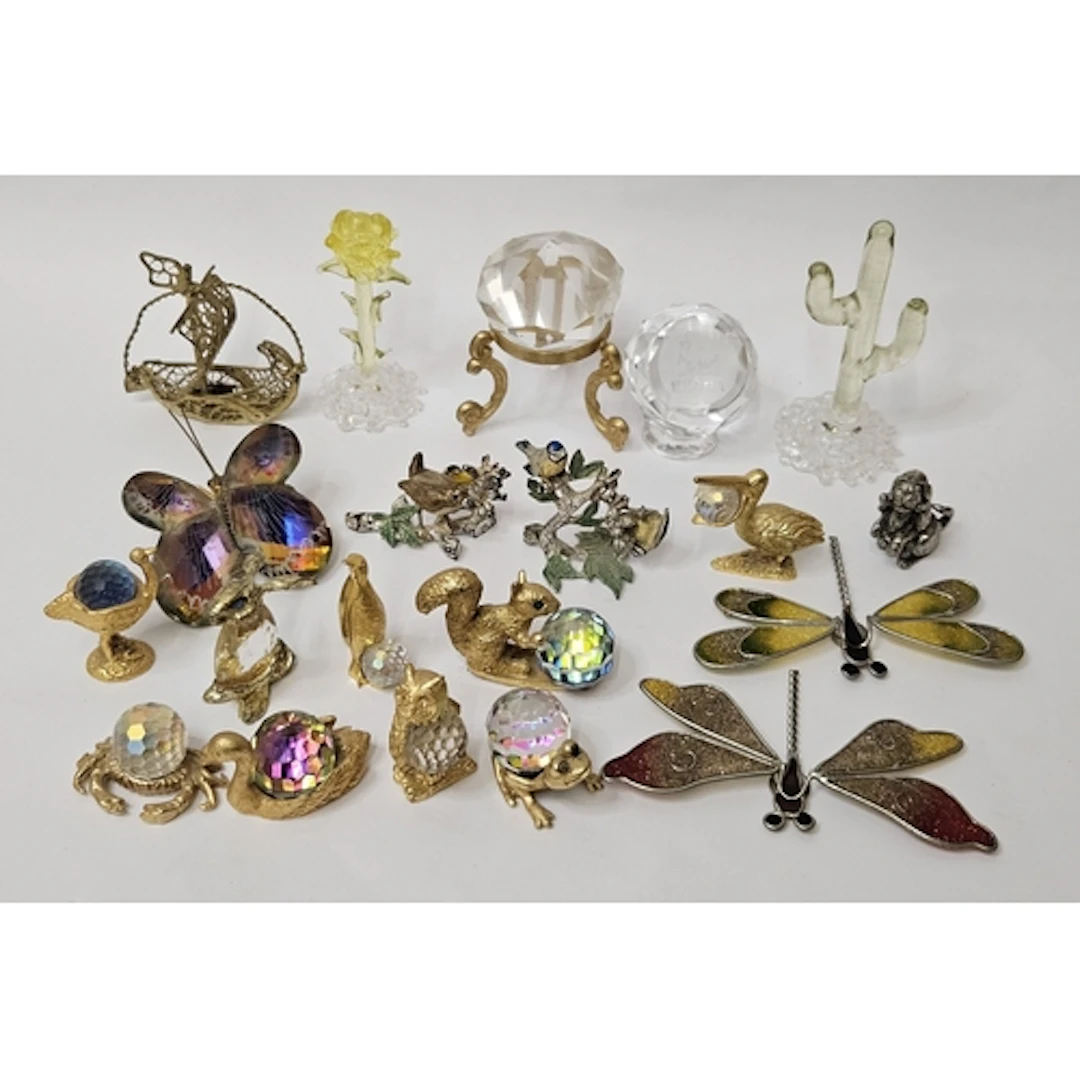 Figurines & Small Paperweights, some Swarovski style, gold t...