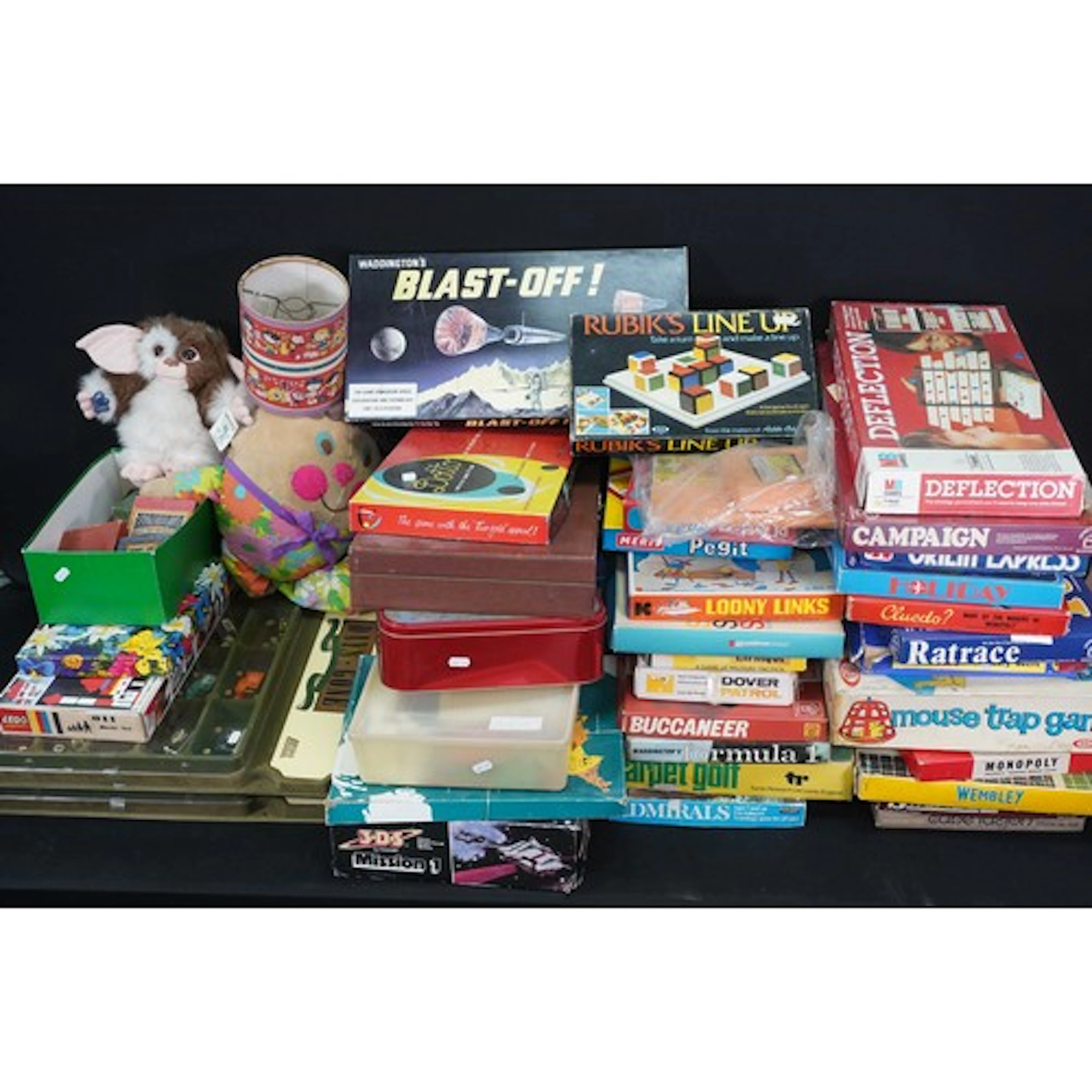 Large collection of mixed boxed games to include Blast-Off, ...