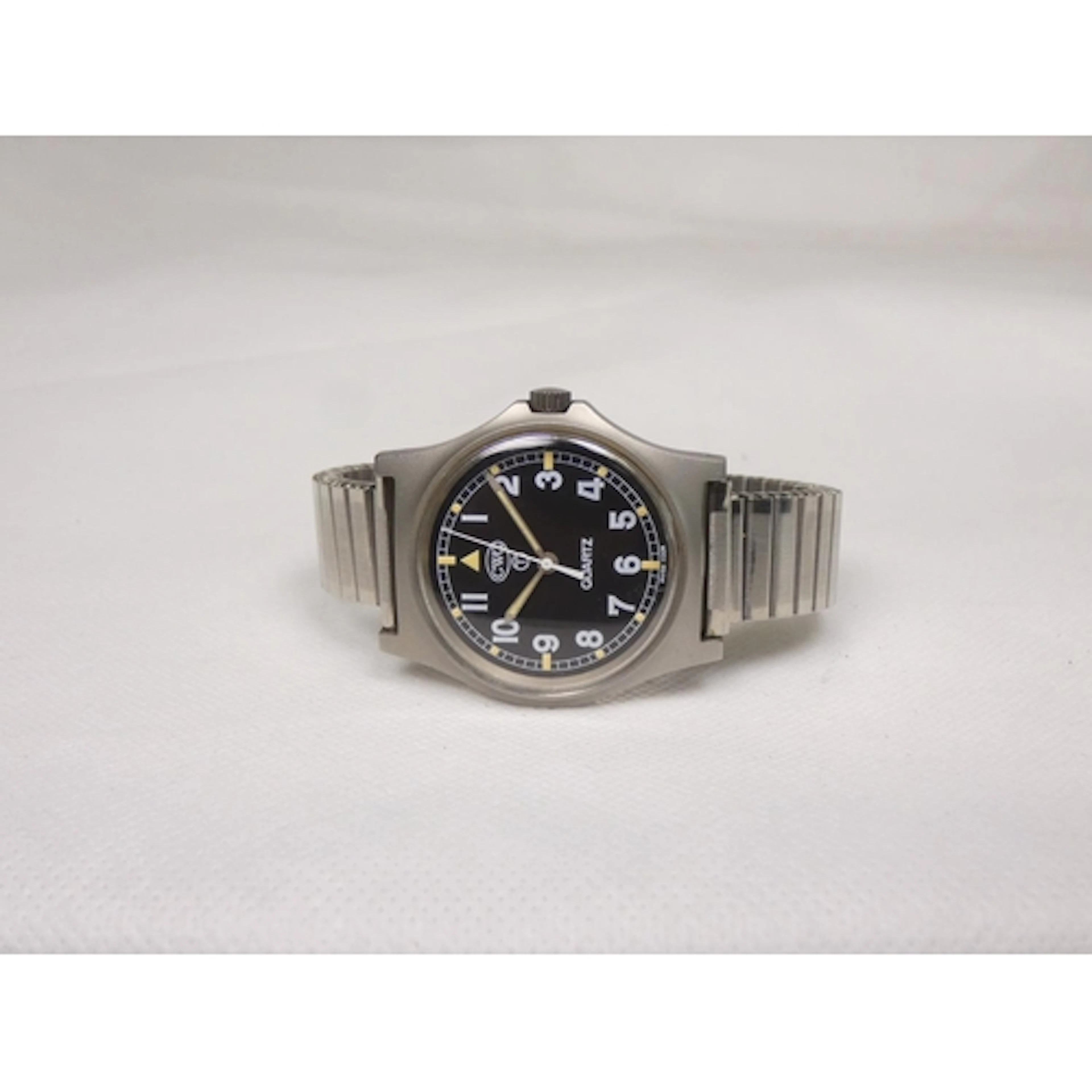 CWC. A 1990s G10 British military quartz wristwatch, the bla...