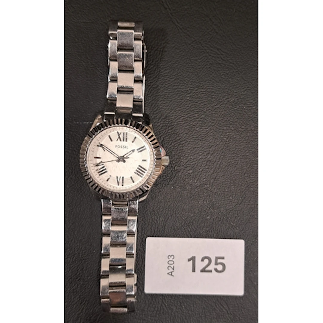 FOSSIL WRISTWATCH WITH STAINLESS STEEL BRACELET the white di...