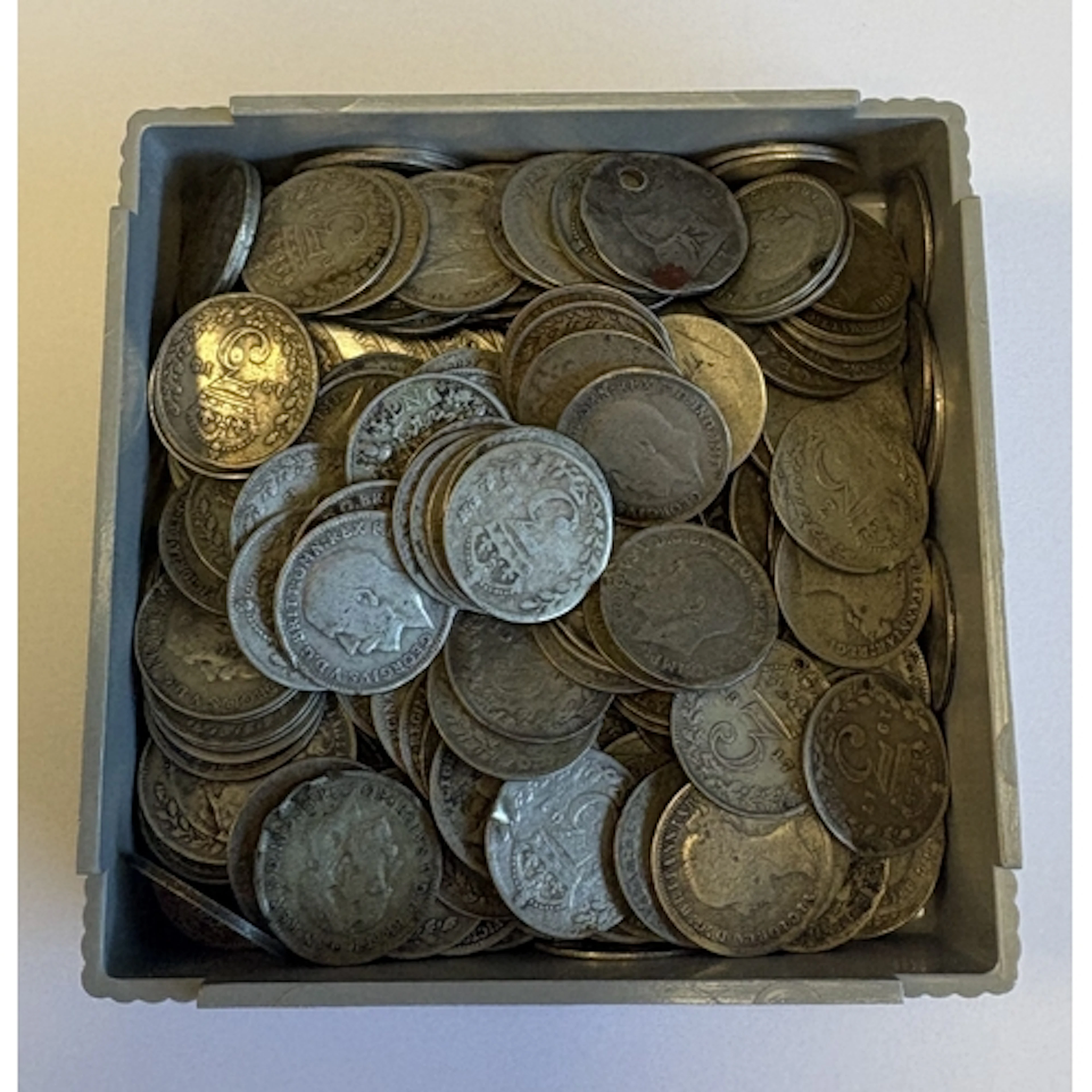 A quantity of pre 1947 coins. Approx. 395 grams. Est. £50 - ...