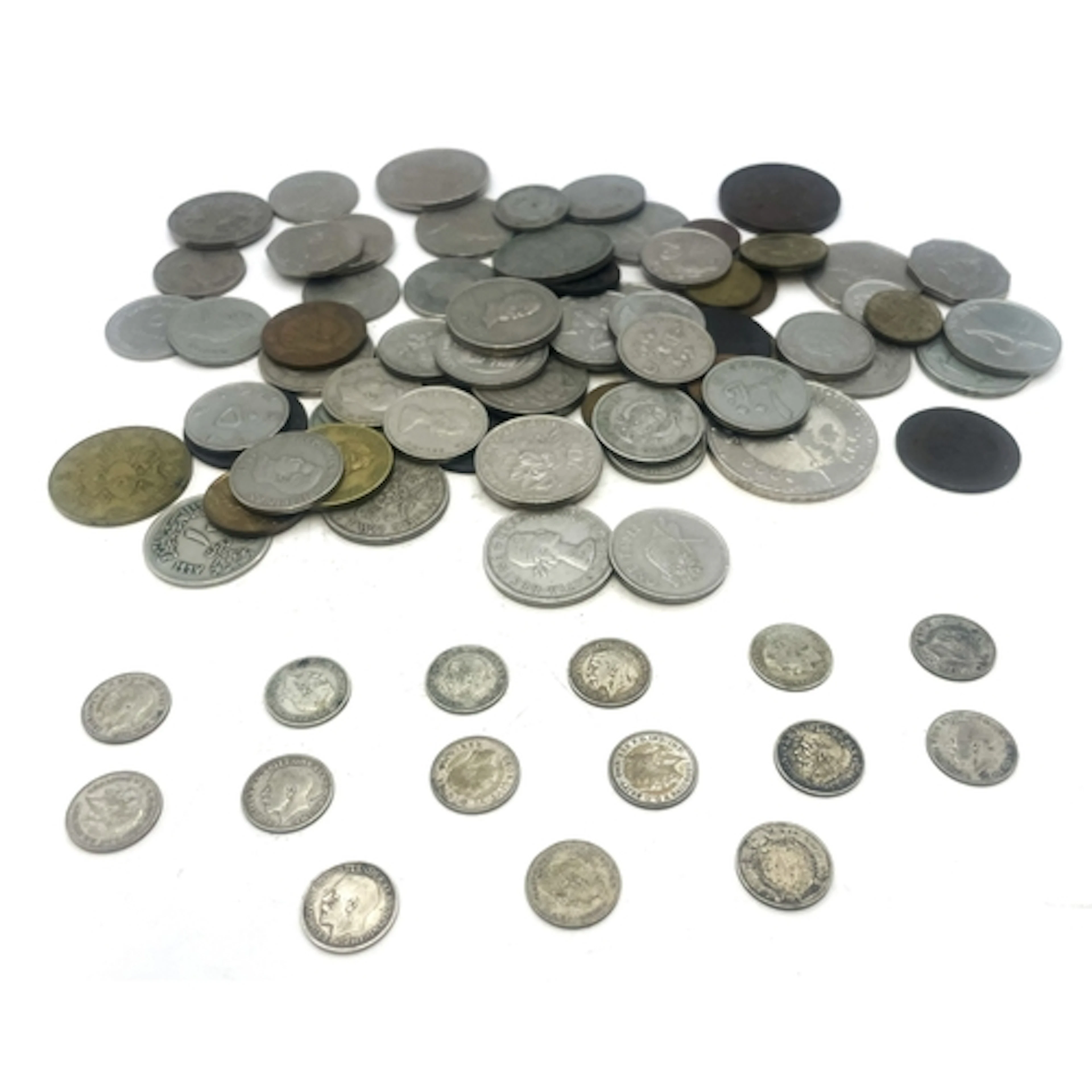 A collection of world coins, to include coins from Ireland, ...