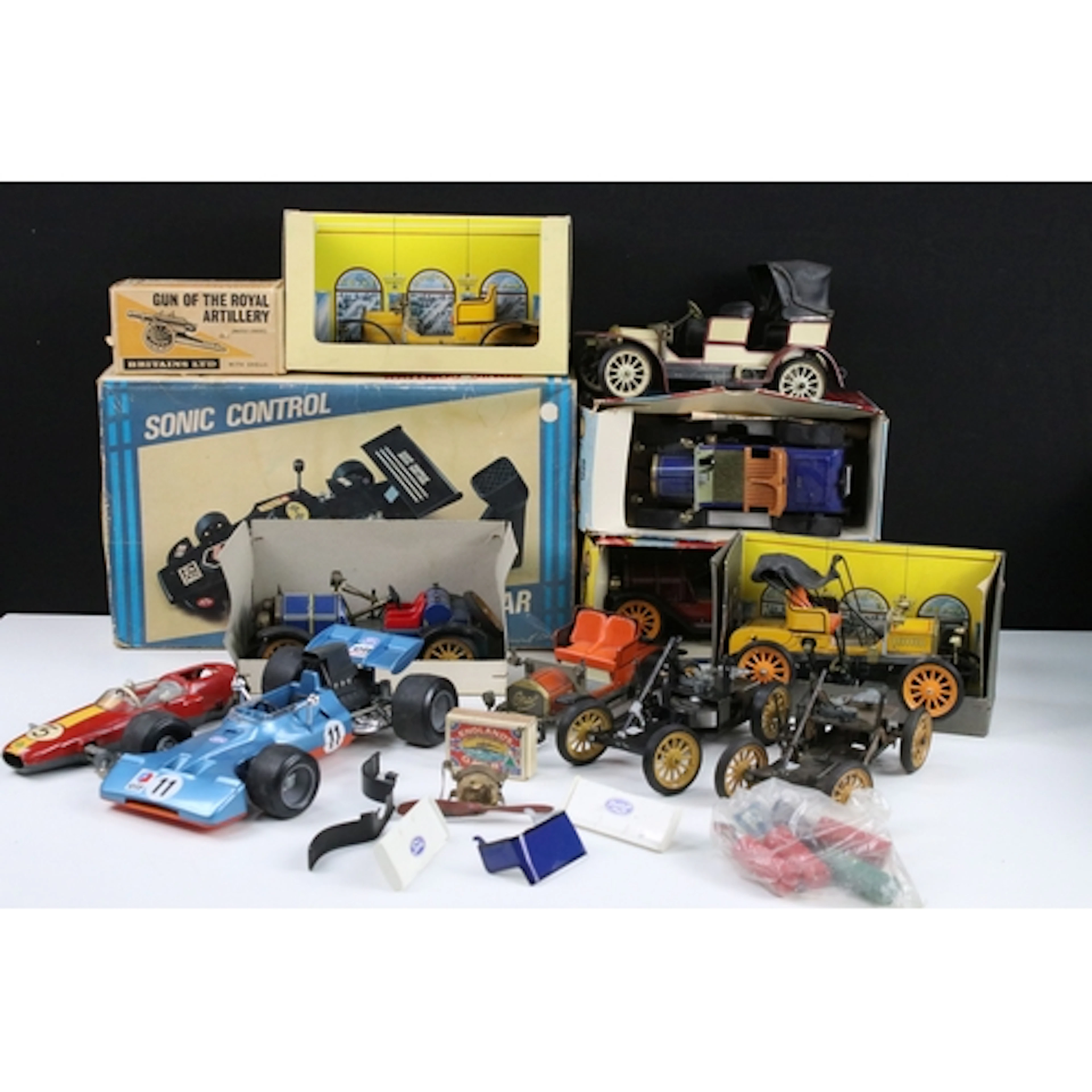 Collection Schuco Old Timer tin plate models and spares/repa...