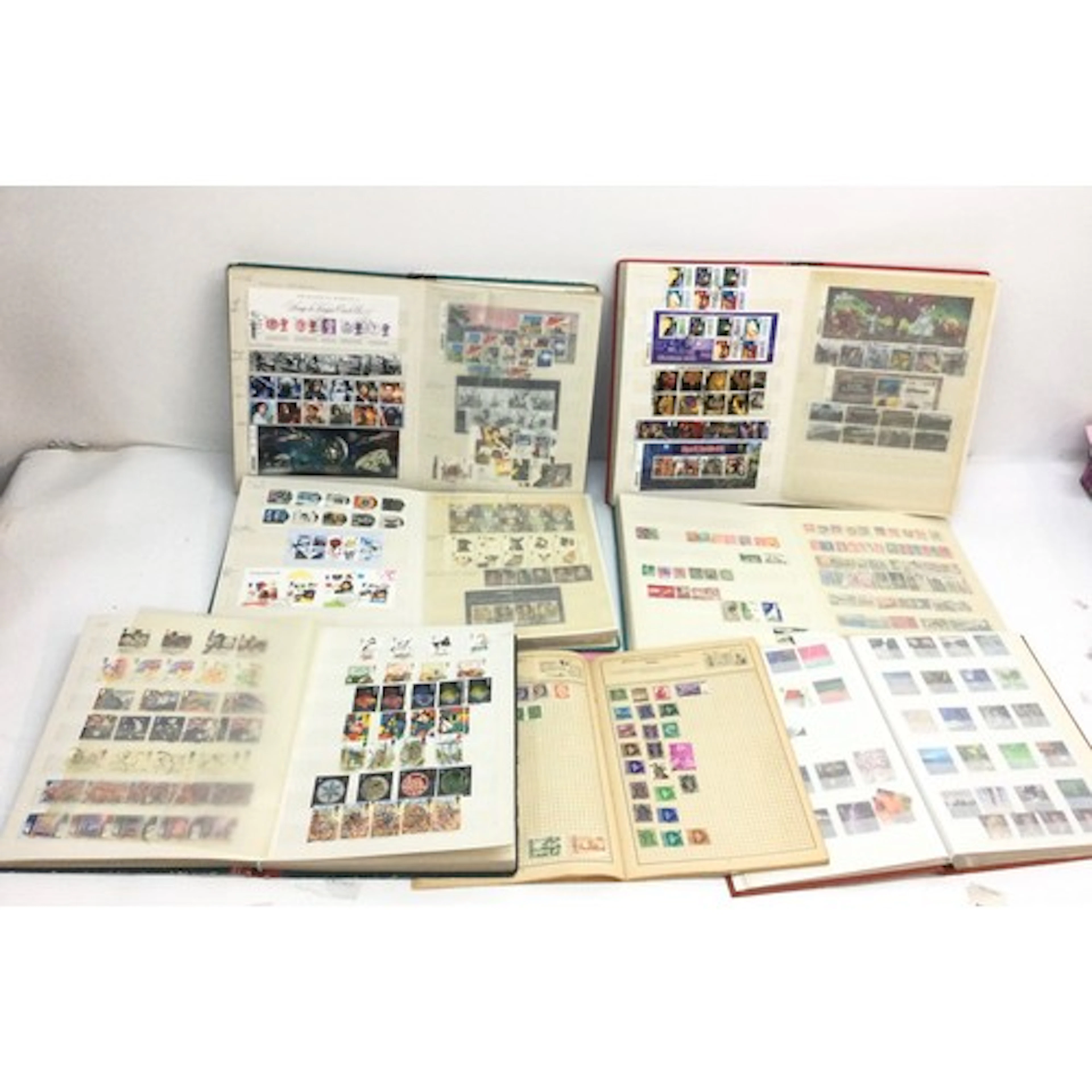 A collection of stamp albums comprising largely 20th century...