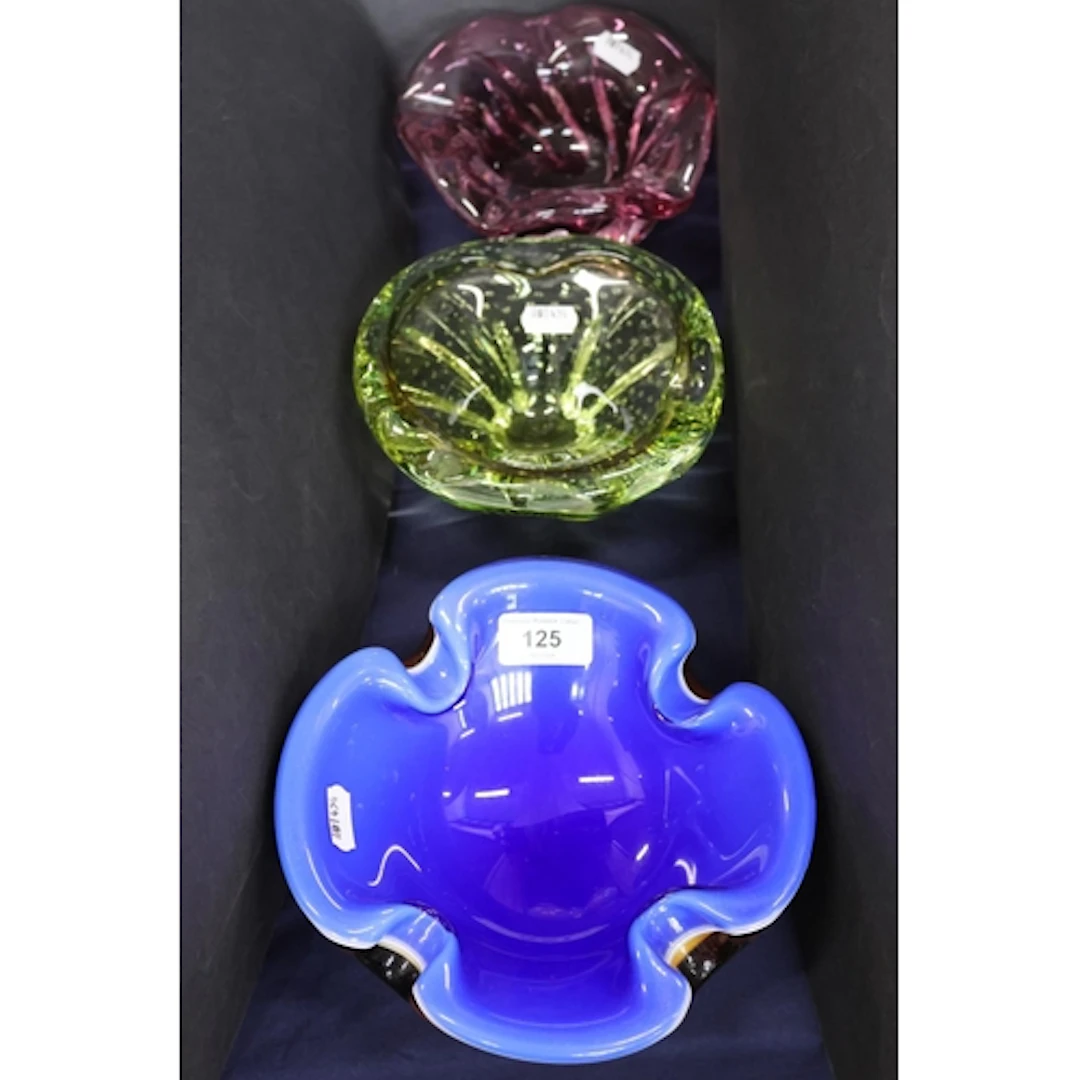Three Art Glass globular bowls.