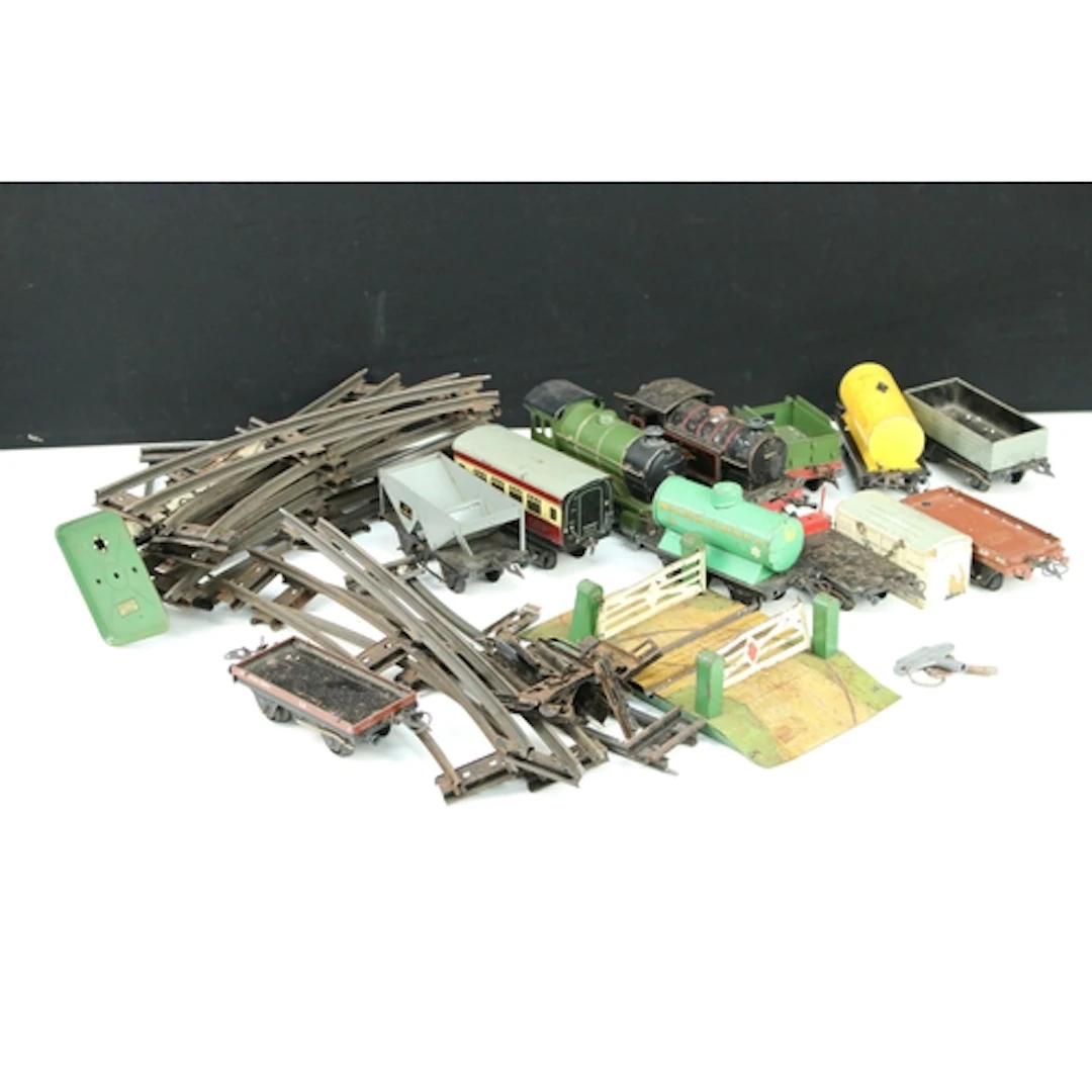 Collection of Hornby O gauge model rail to include 2 x locom...