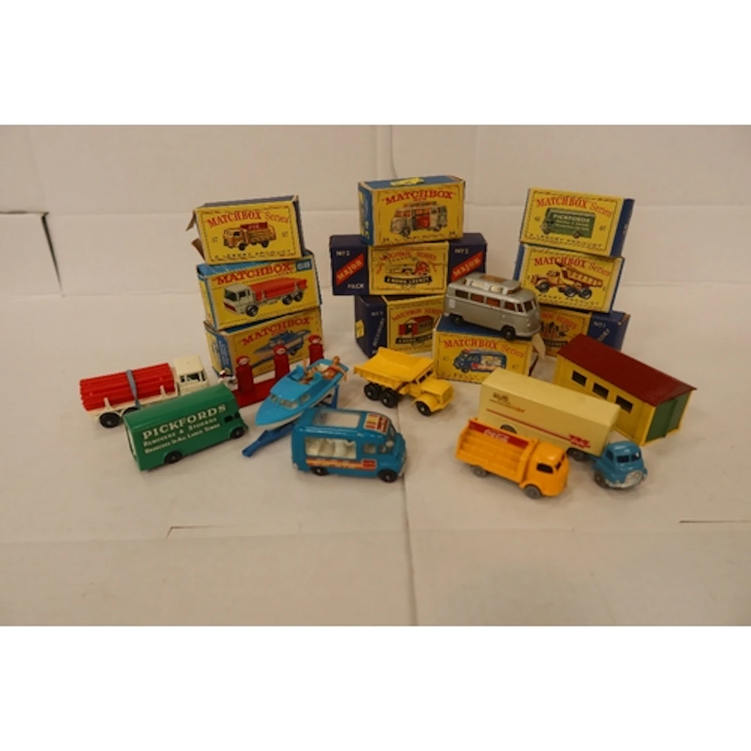 Various MatchBox models including numbers 34, 37, 3, 2, 58...
