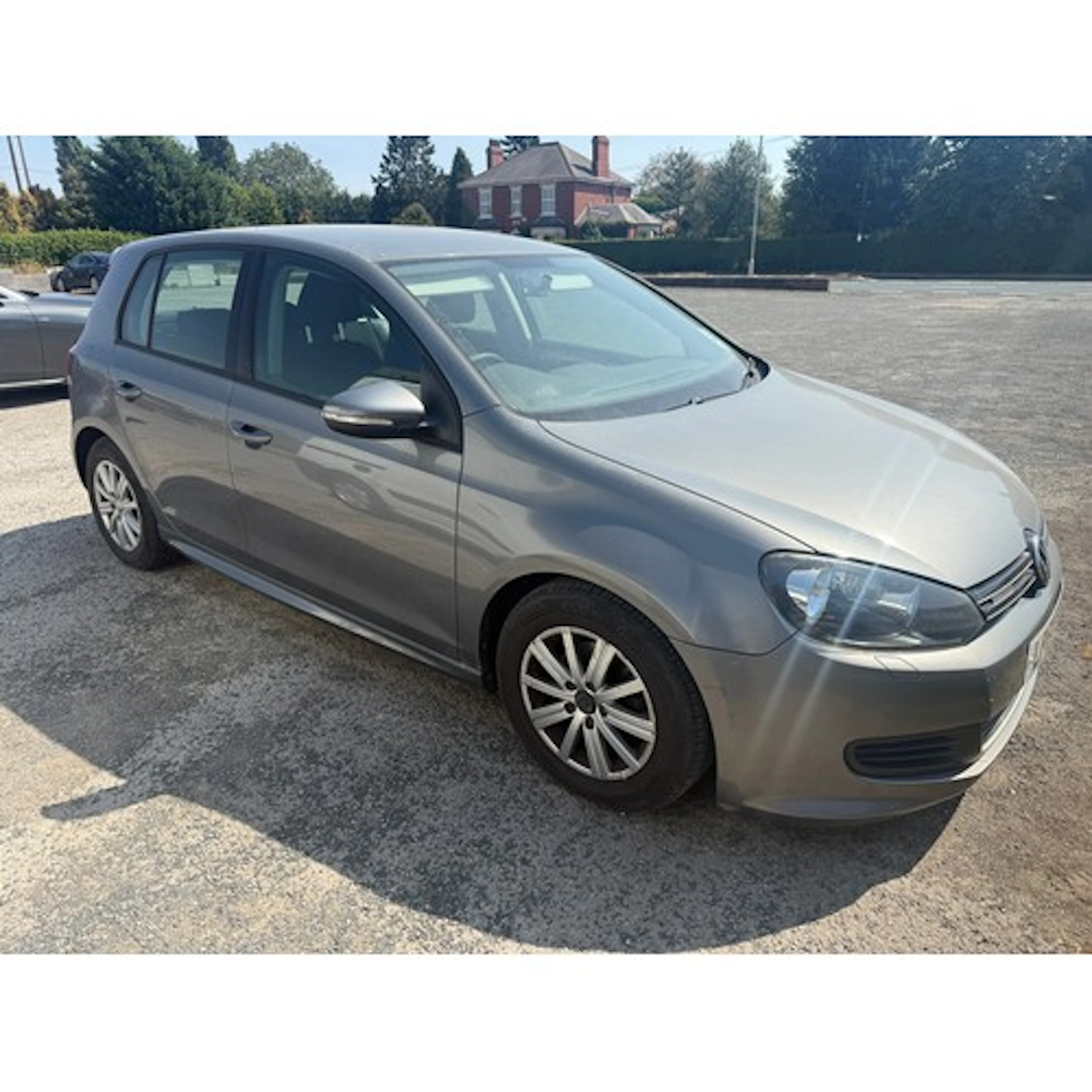 VW Volkswagen Golf Blue Motion. Model: Golf diesel hatchba...