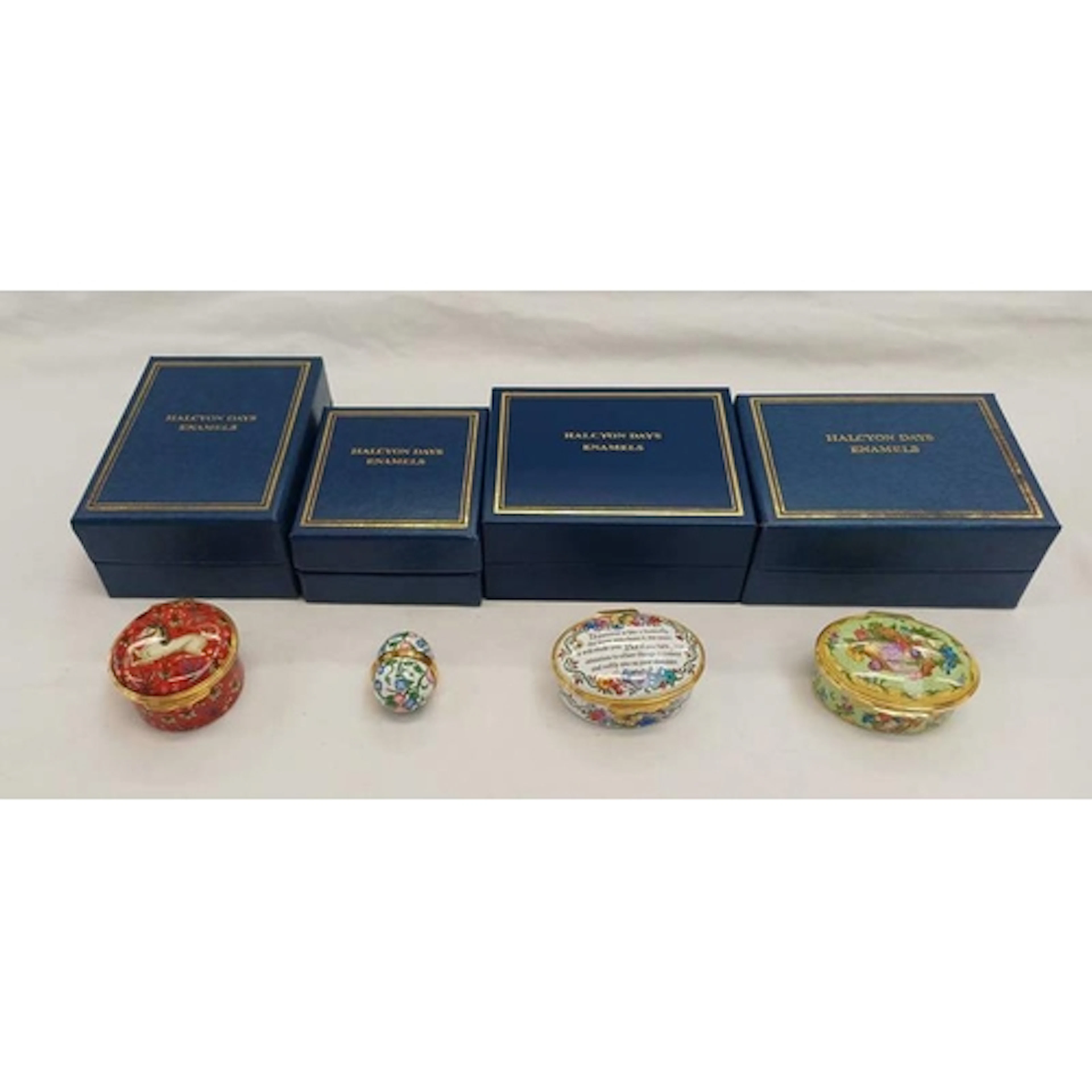 4 HALCYON DAYS ENAMEL BOXES : UNICORN TAPESTRY BOX, NASTURTI...