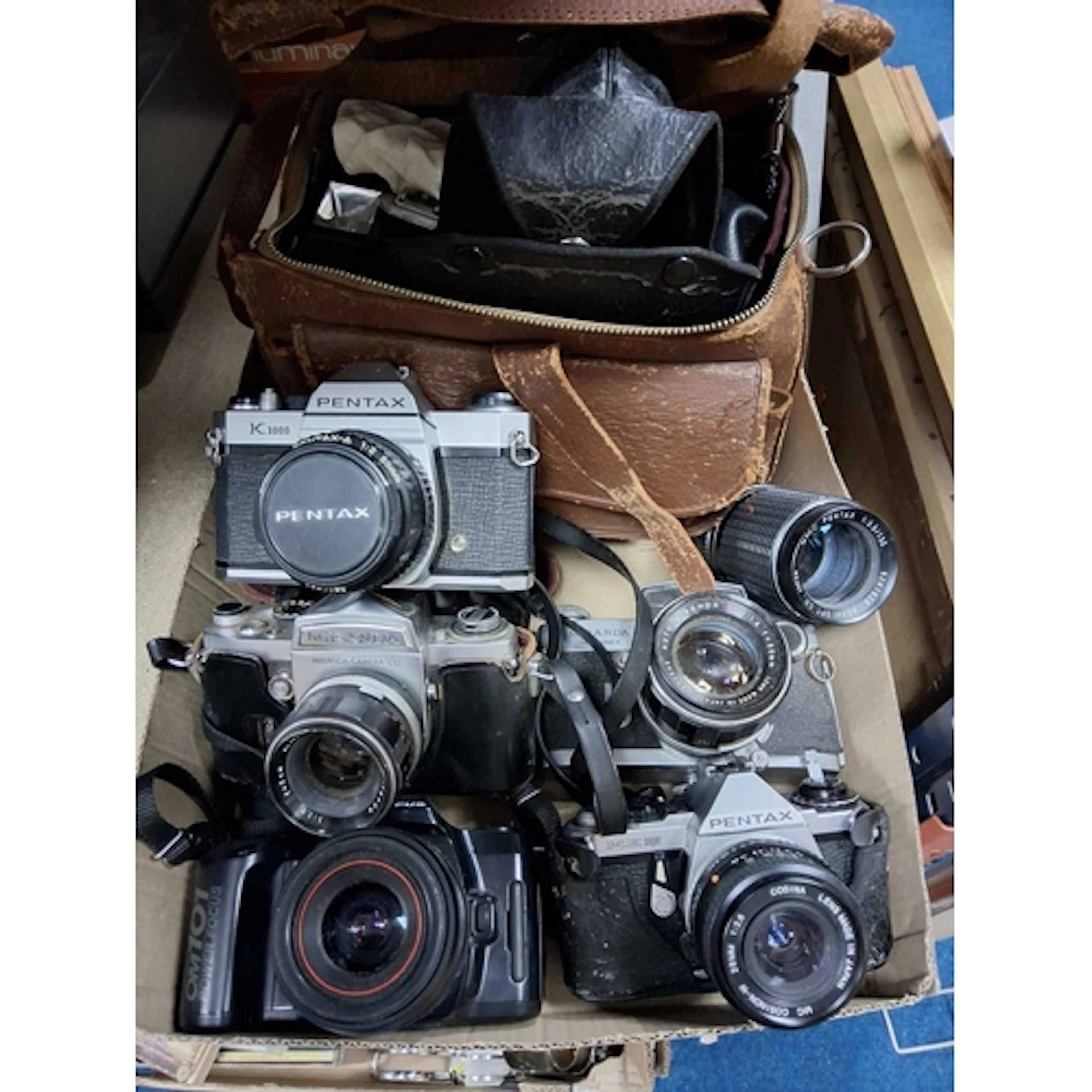 ONE BOX OF PHOTOGRAPHIC RELATED EQUIPMENT to include a Miran...