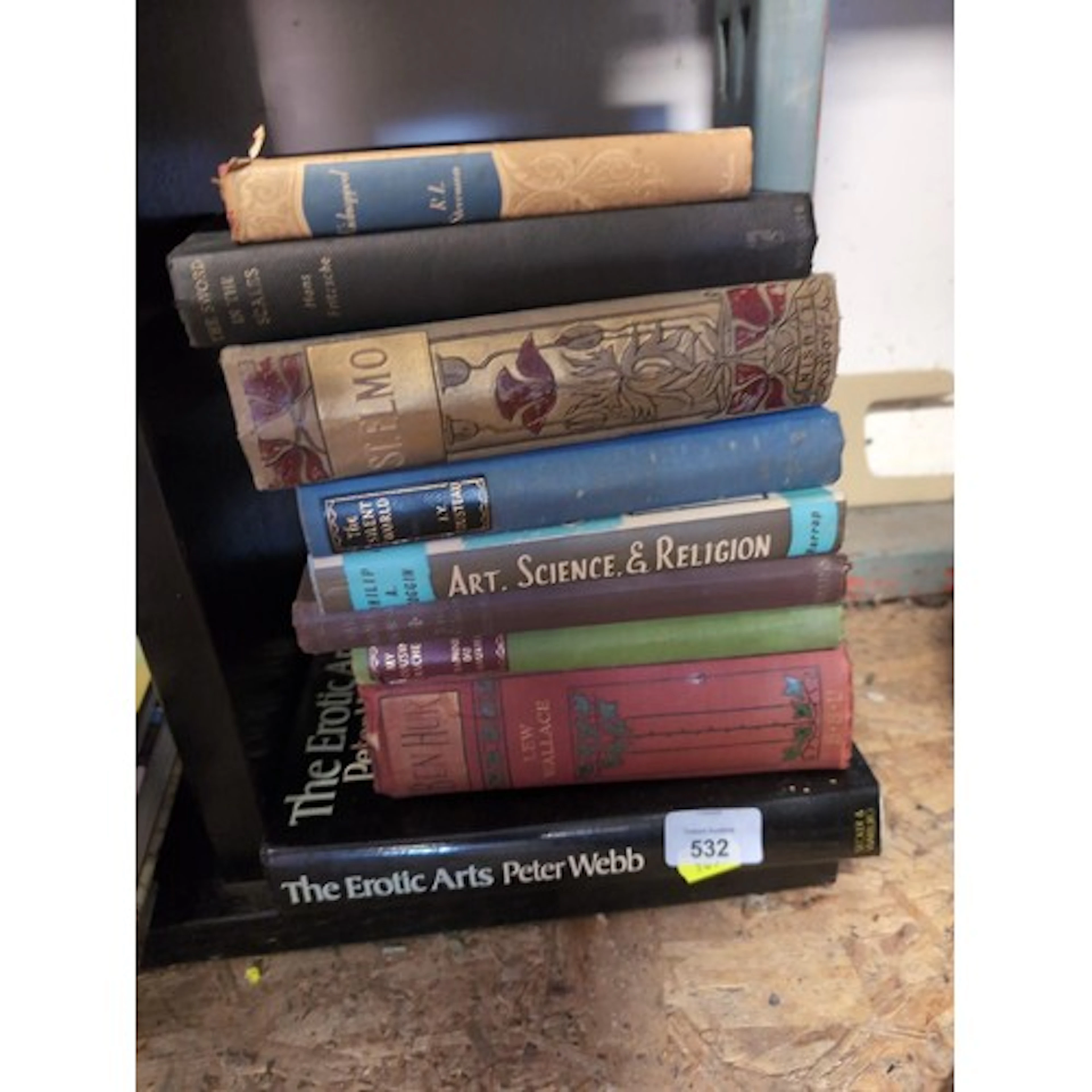 Selection of 9 x vintage hardbacks inc. Art, Science & R...