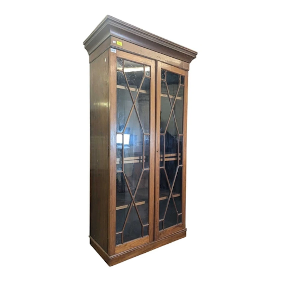 A 19th century Victorian mahogany display cabinet. The cabin...