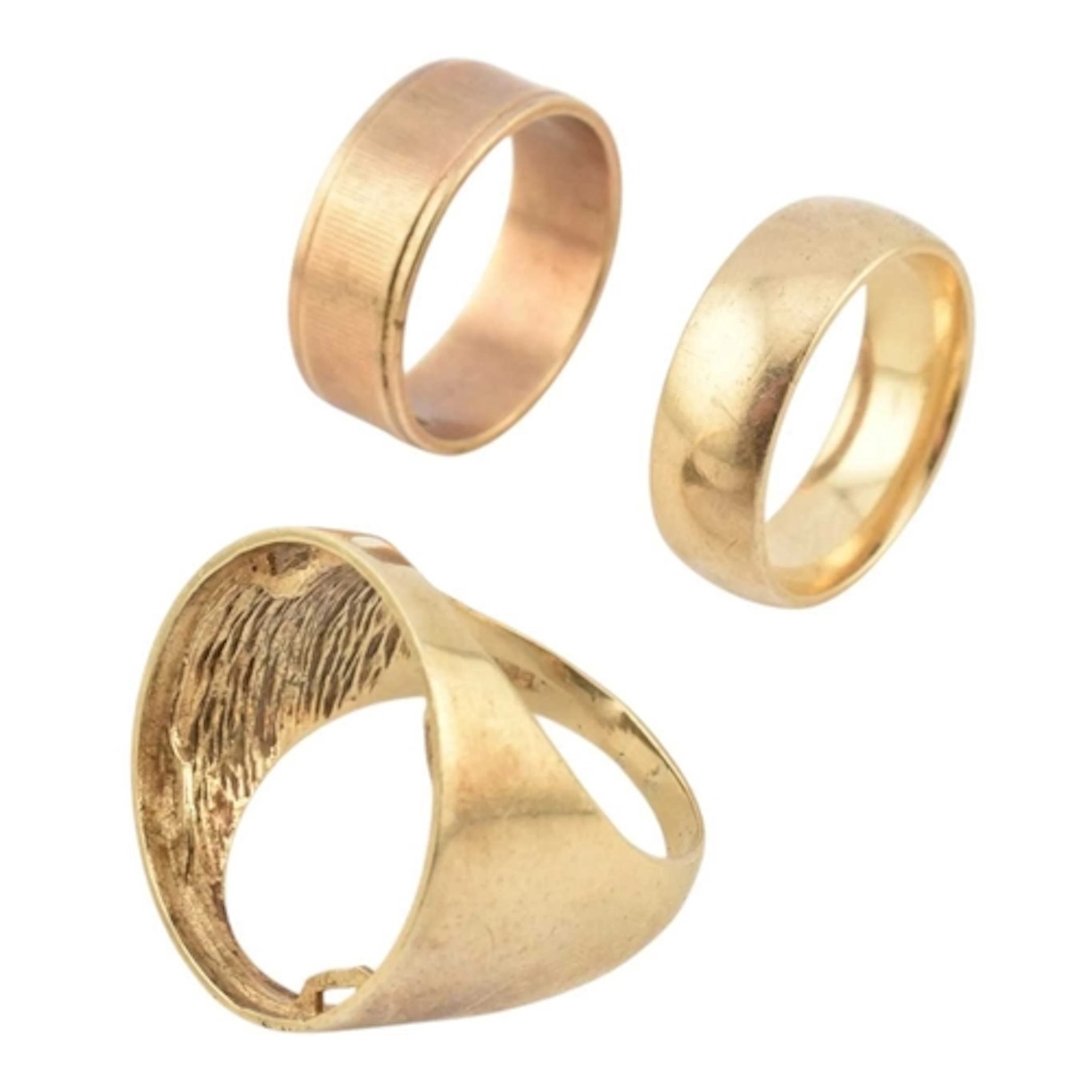 Three 9ct gold rings comprising of two gold bands and one so...