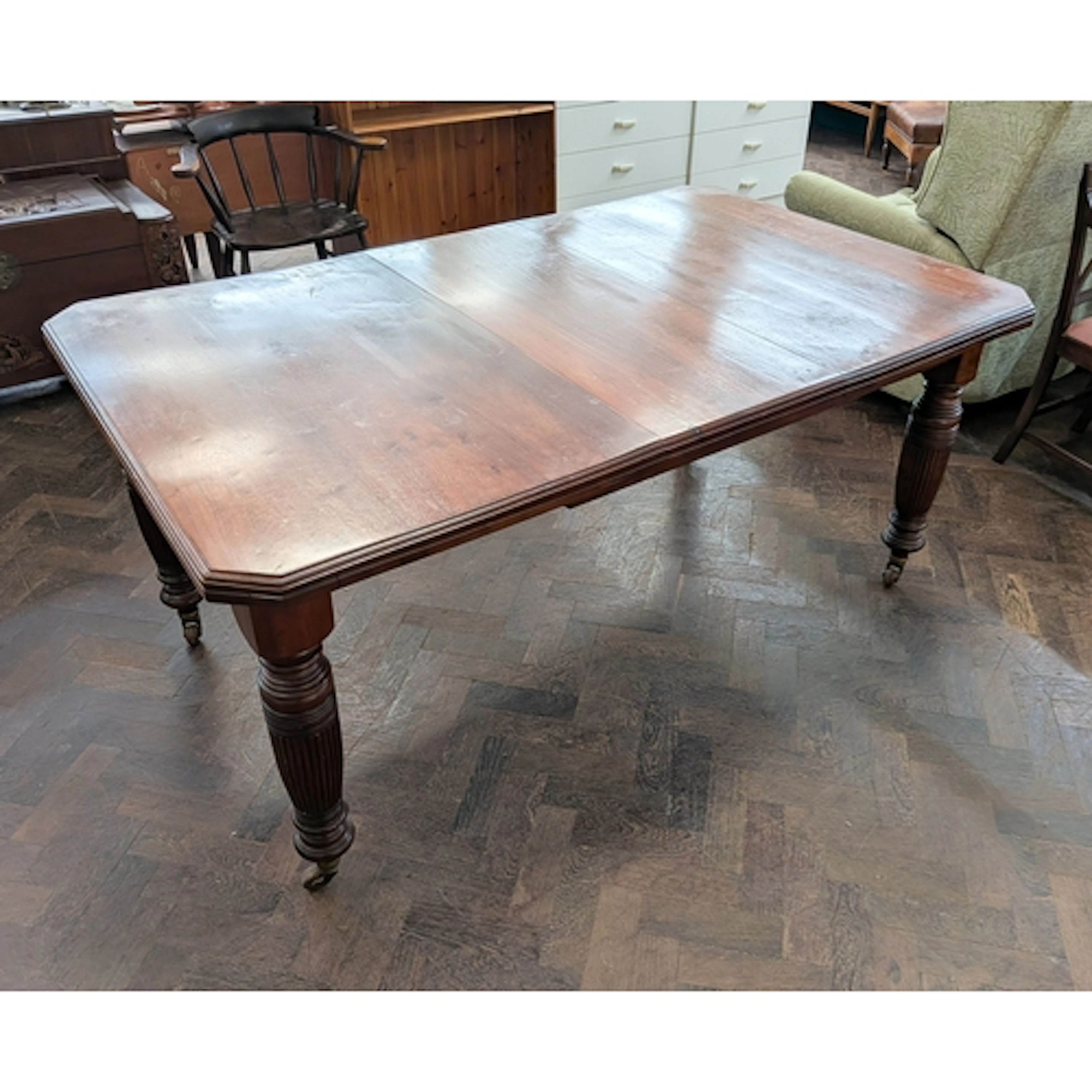 Late Victorian mahogany extending dining table with one extr...