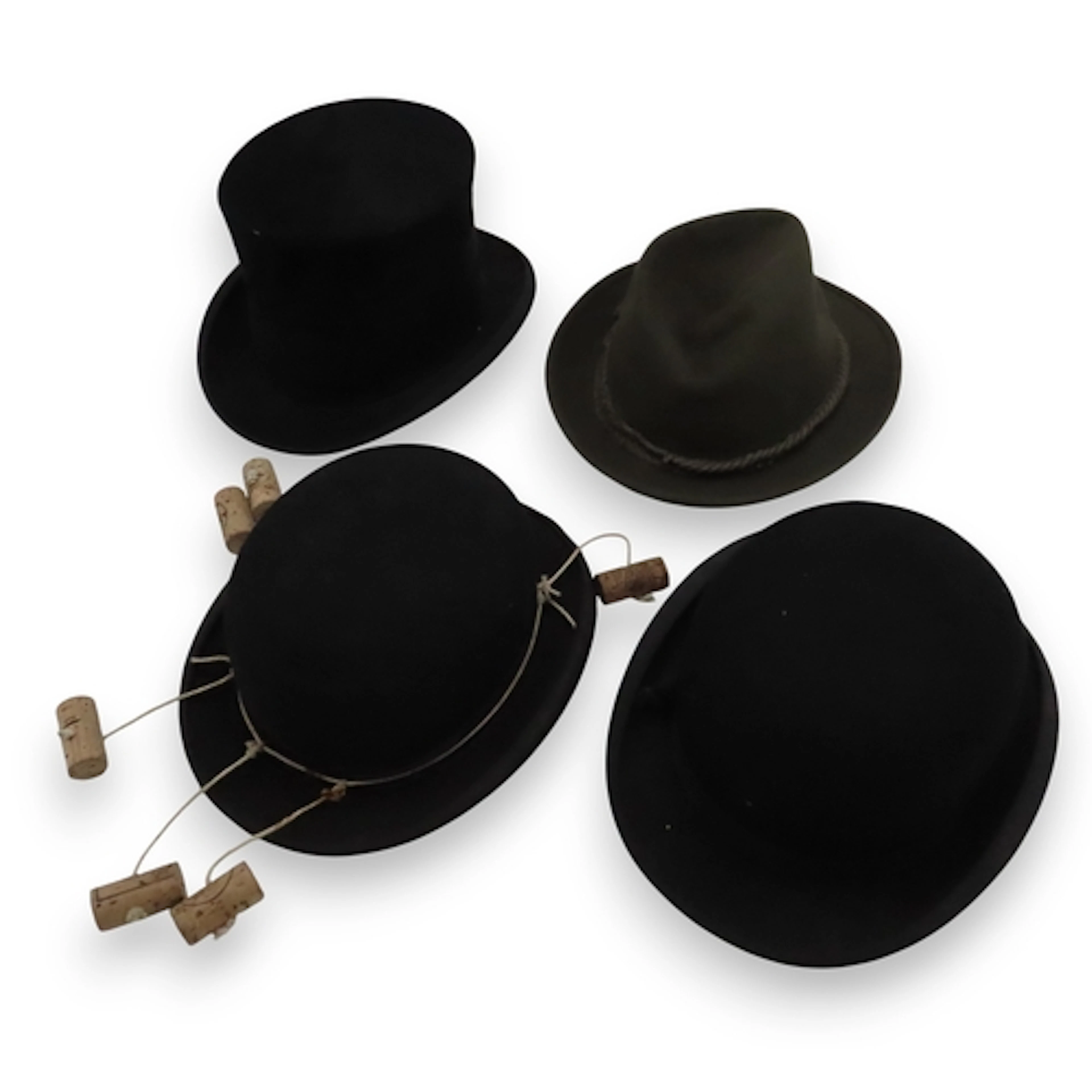 A silk top hat by Lincoln Bennett measuring approx. 20cm fro...
