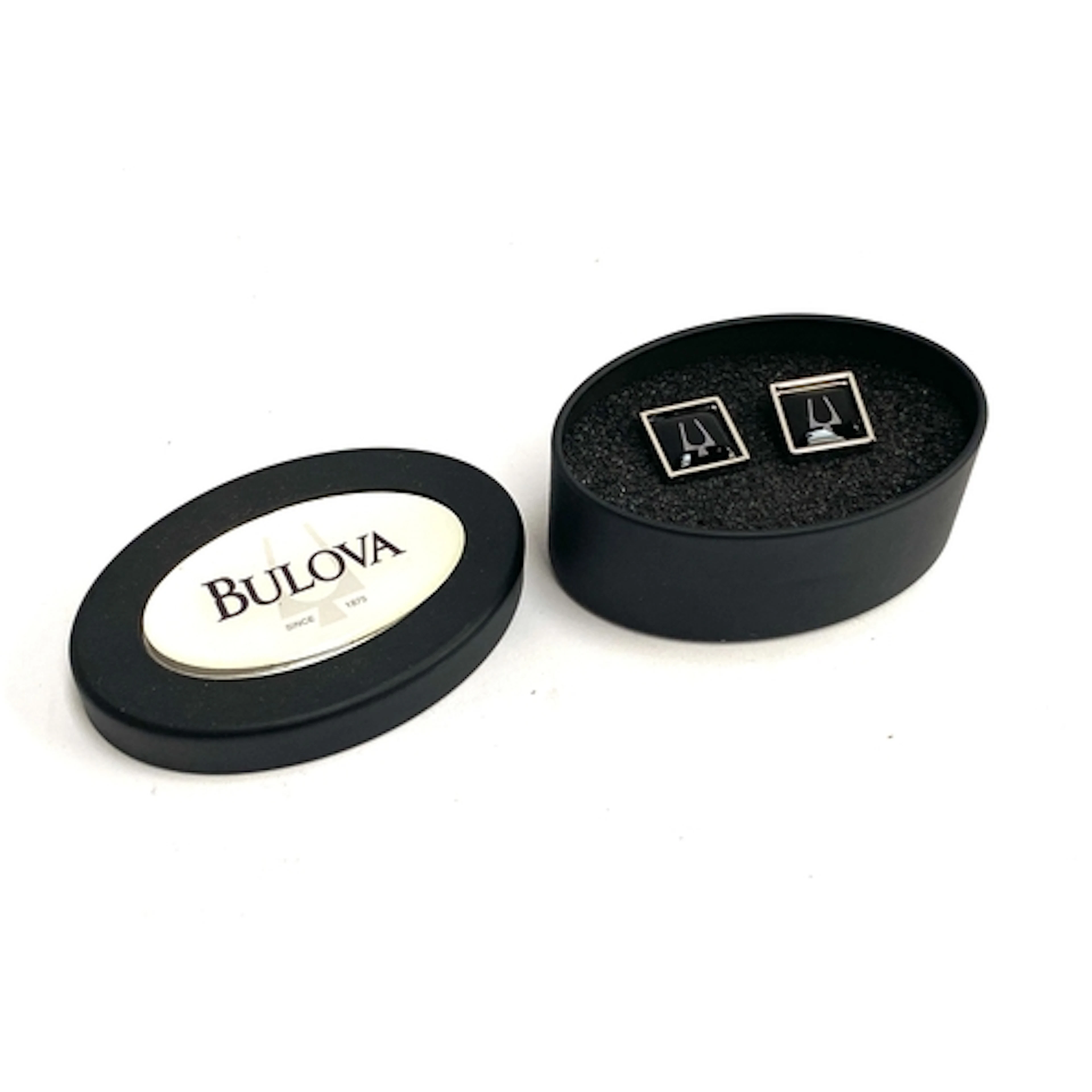 A pair of Bulova cufflinks, boxed