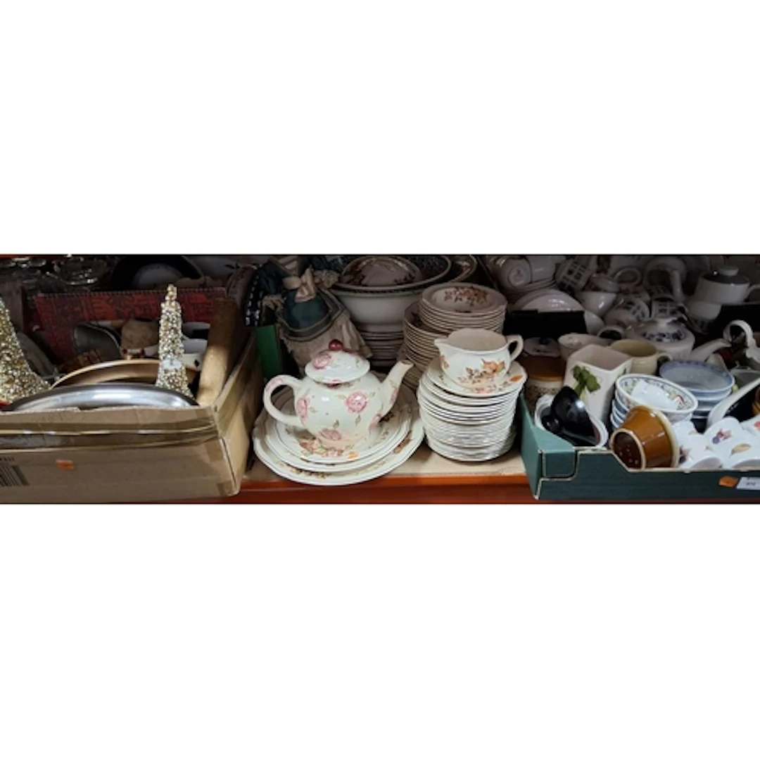 FOUR BOXES AND LOOSE MIXED CERAMICS AND SUNDRY ITEMS, to inc...