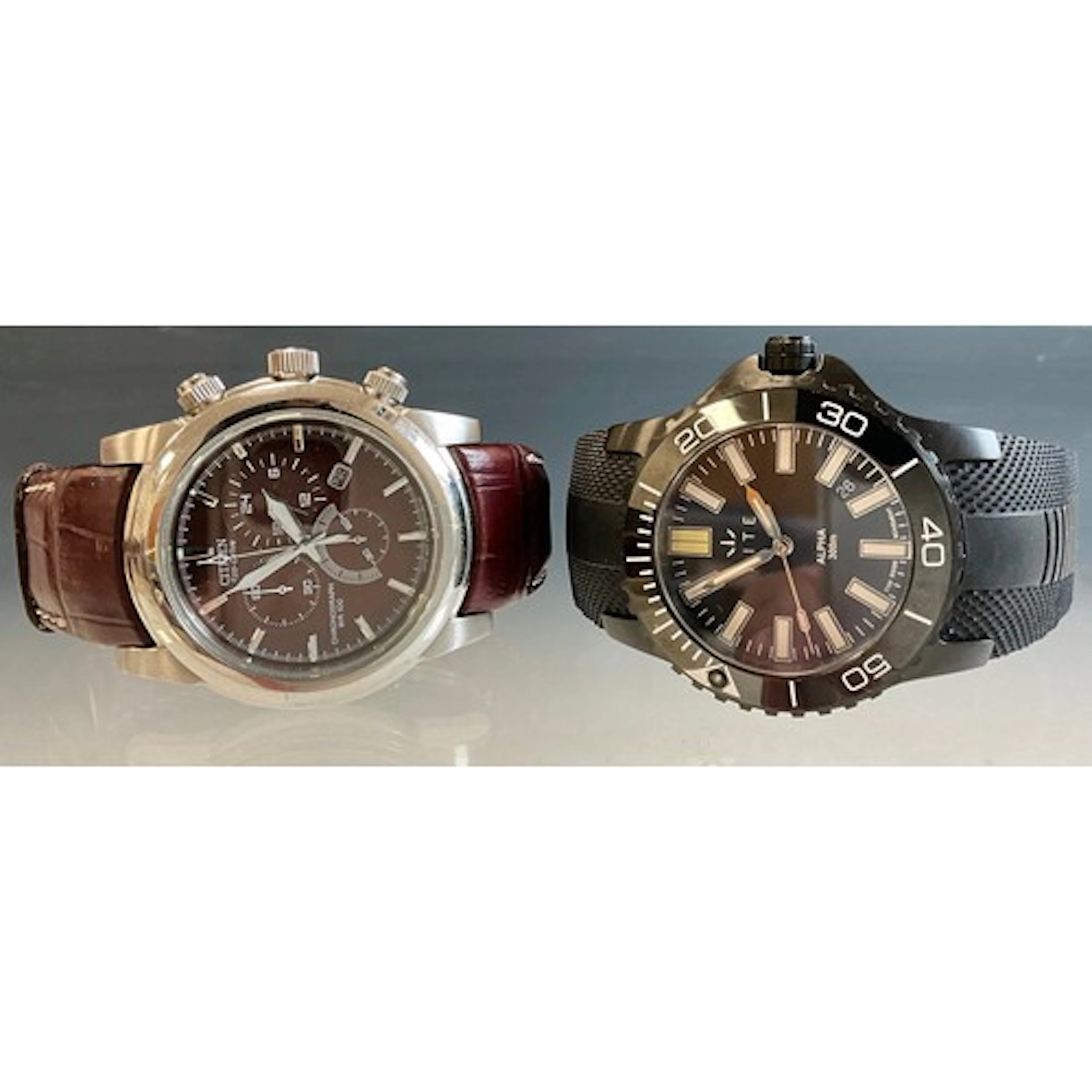 Watches - a modern Nite Alpha 300M divers watch, black case ...