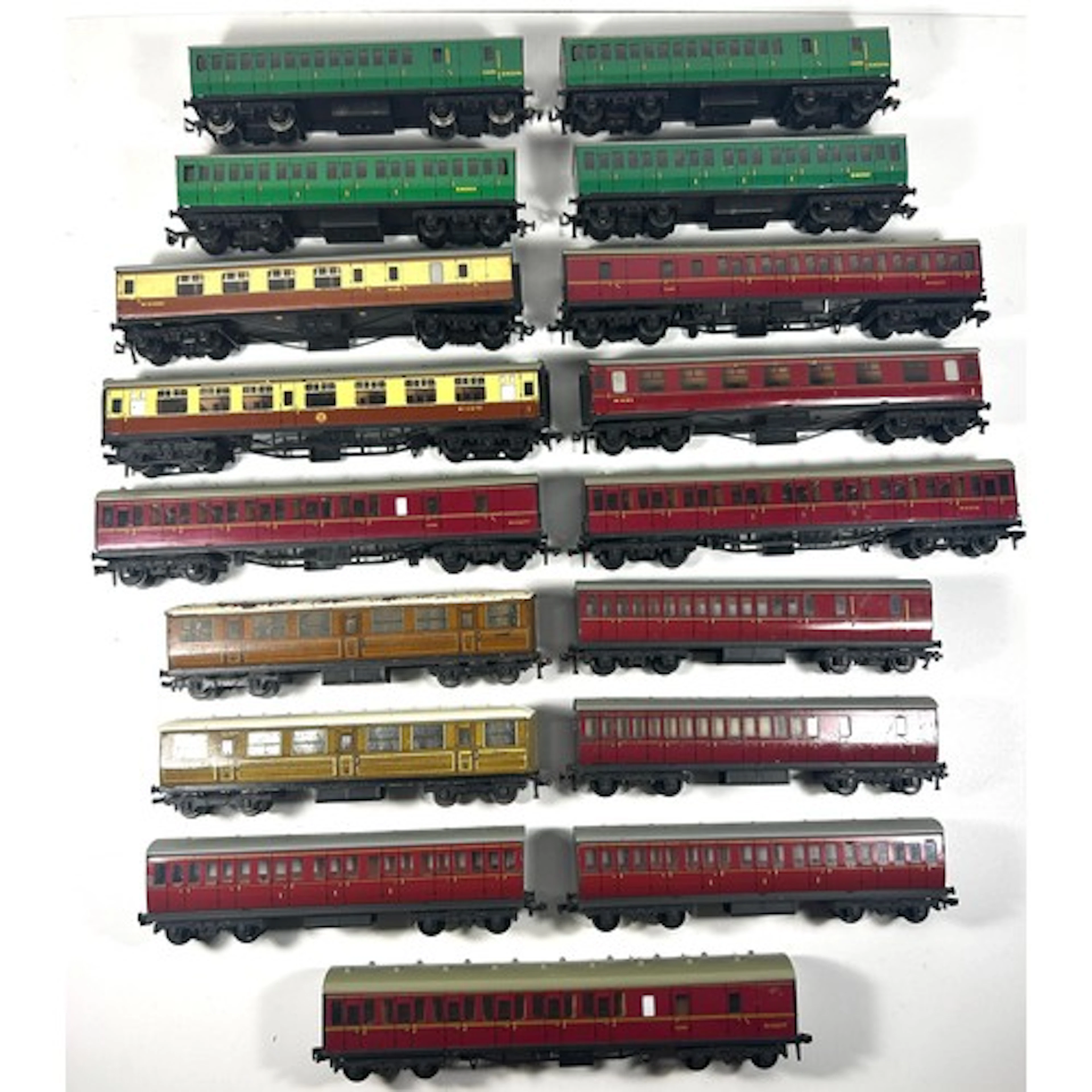 A quantity of Hornby Dublo Passenger and Freight Rolling Sto...