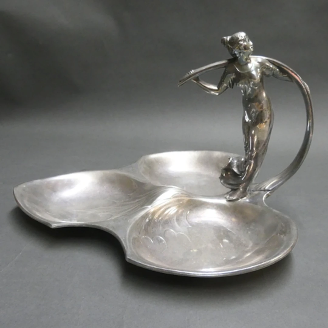An Art Nouveau silver plated triple fruit bowl, likely WMF d...