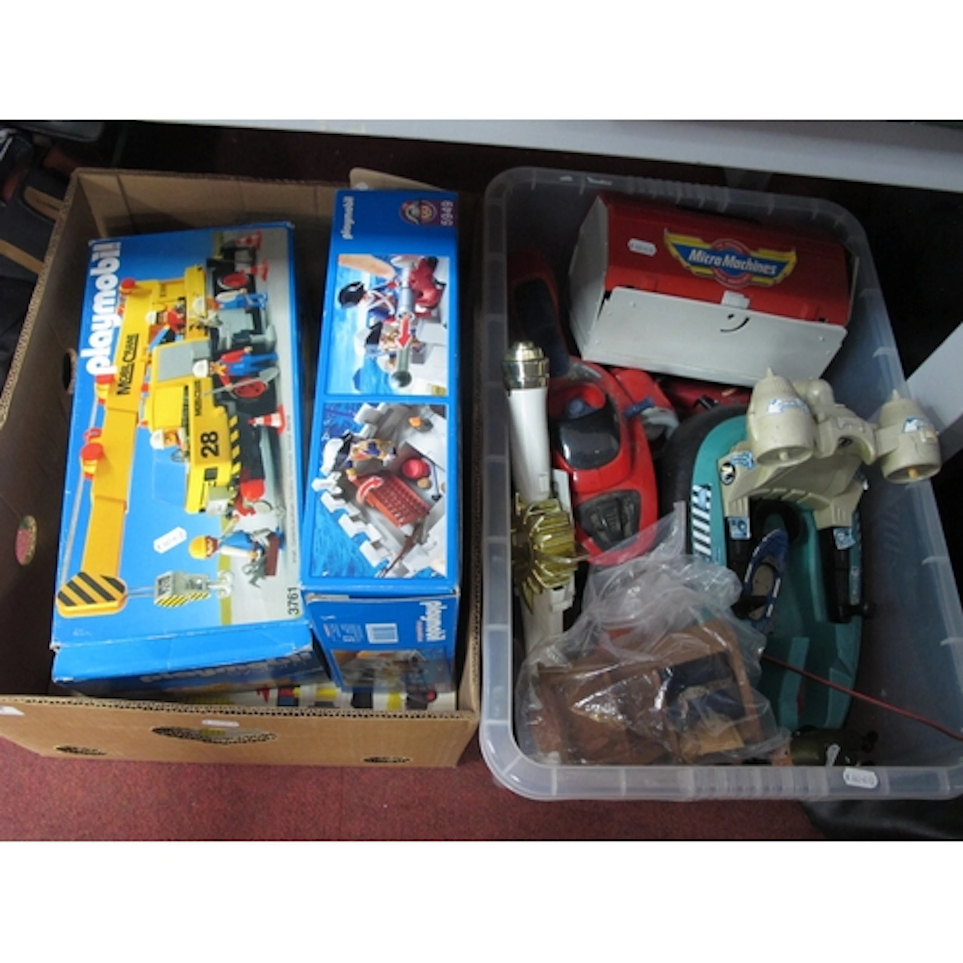 Mixed toys, including boxed Lego and Playmobil sets, assorte...