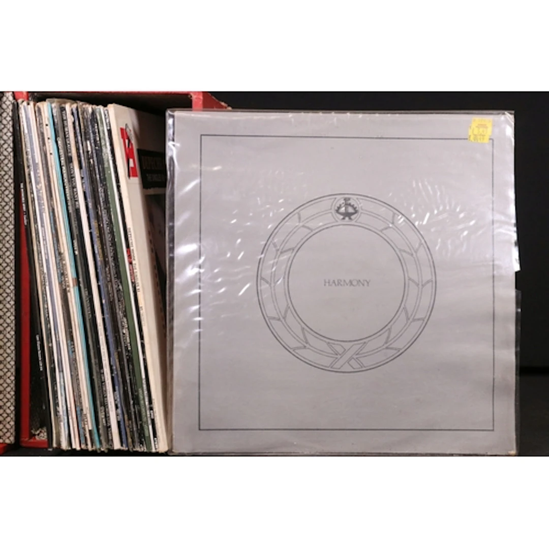 Vinyl - 22 Electronic / Synth LPs and 7 12" singles to inclu...