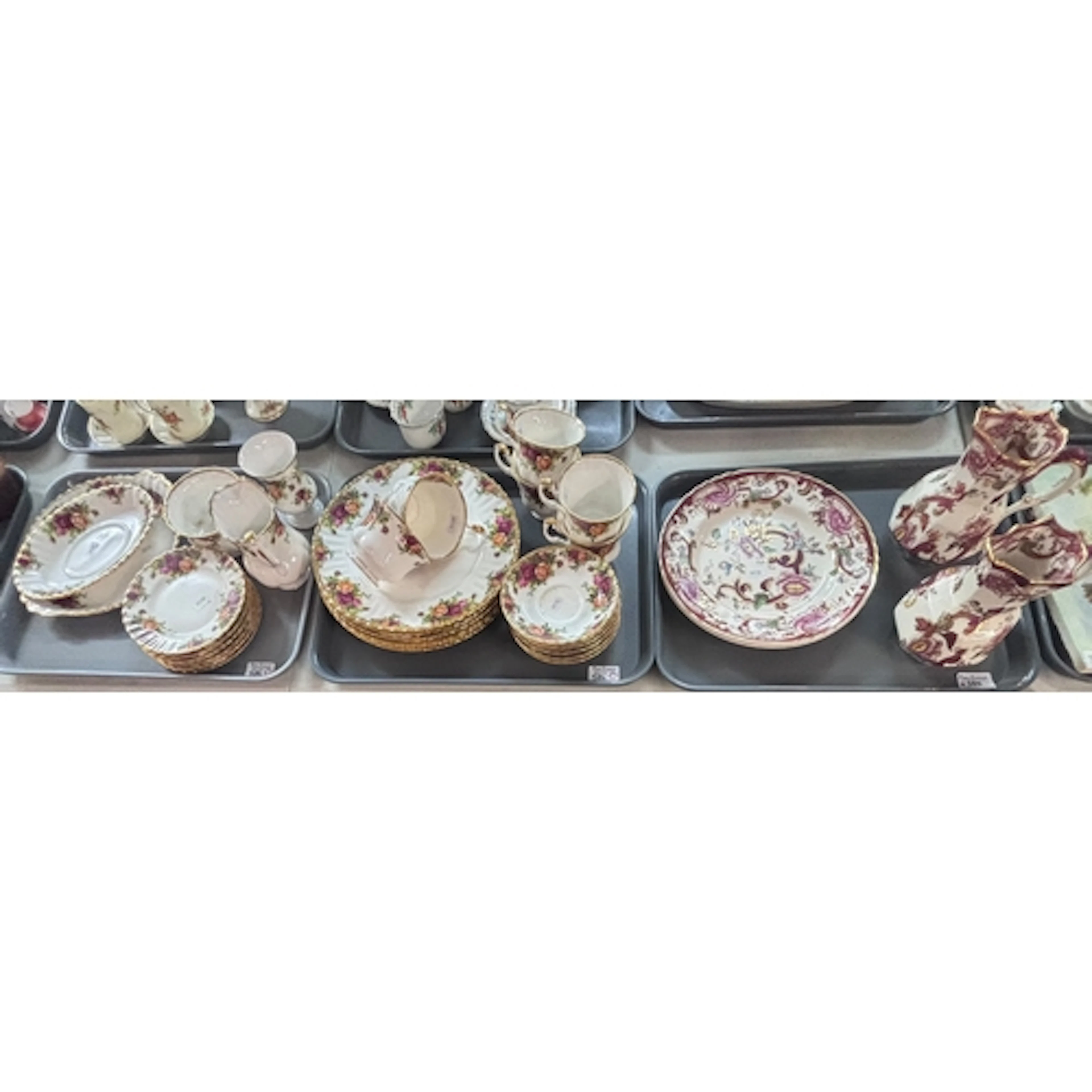 Two trays of Royal Albert 'Old Country Roses' teaware, toget...