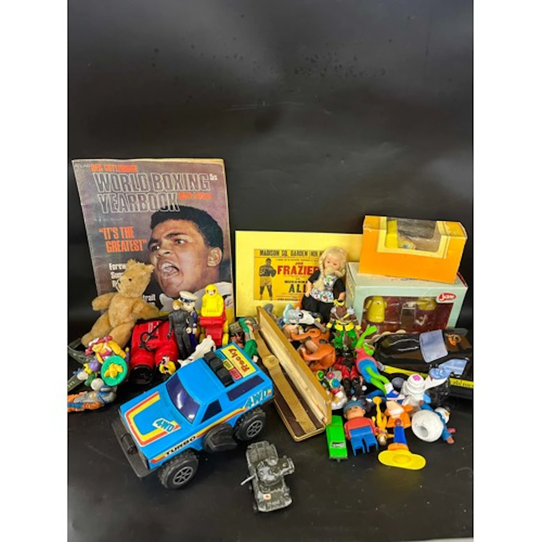 Two trays of assorted items including vintage toys / figures...
