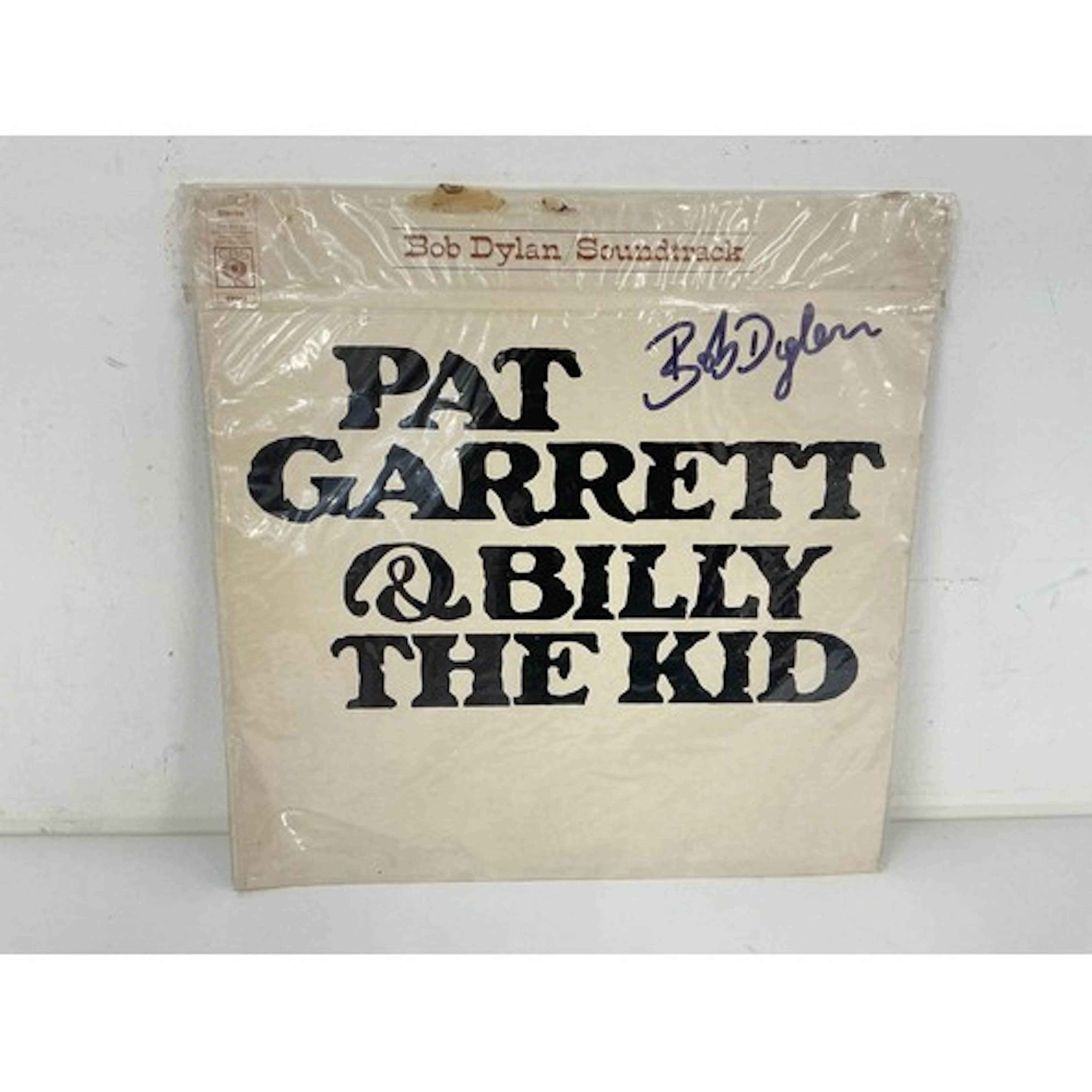 A signed Bob Dylan Pat Garrett & Billy The Kid LP with C...