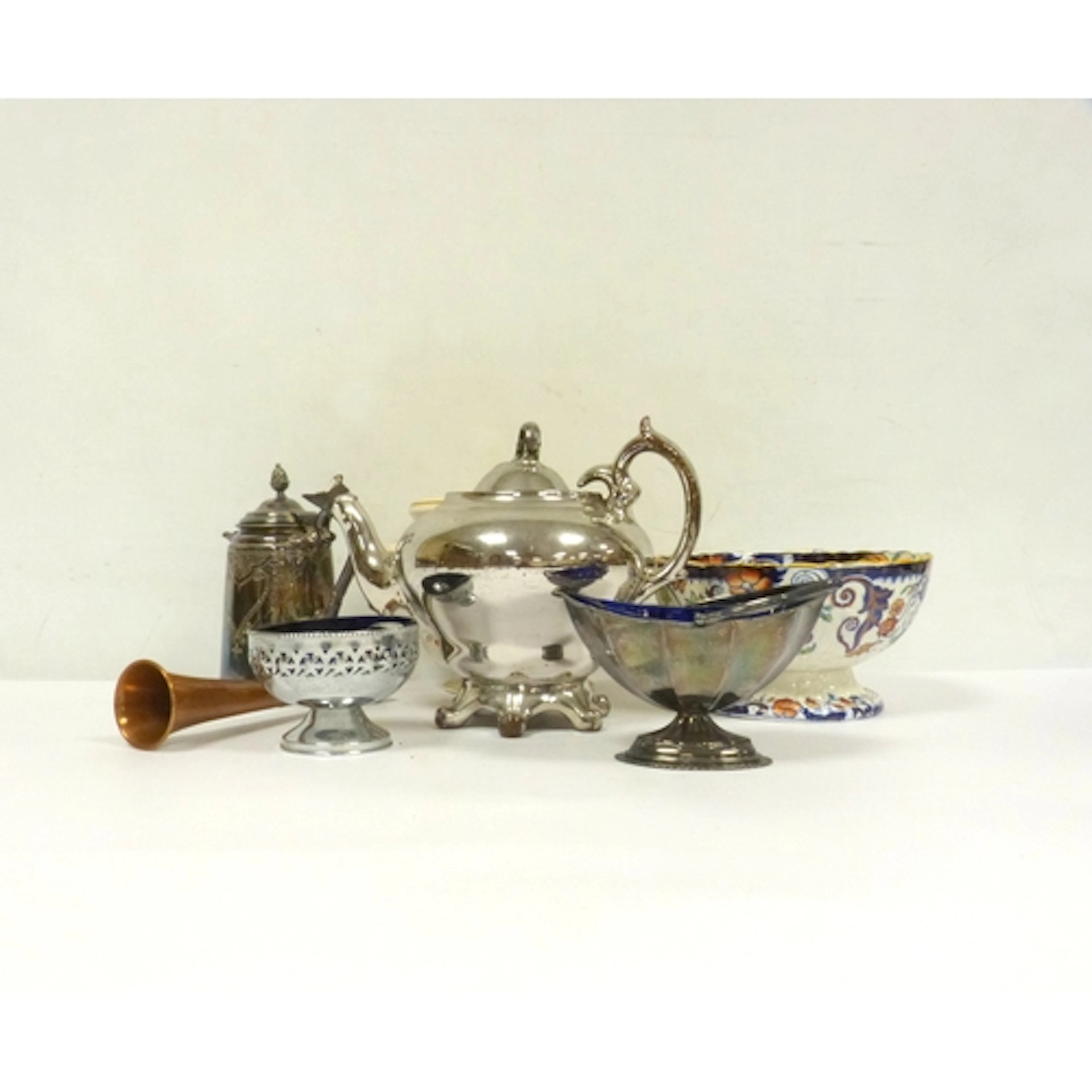 Mason Mandalay pattern jardiniere, a rum butter bowl, epns,&...