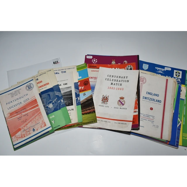 F.A. CUP / EUROPEAN CUP / INTERNATIONAL FOOTBALL PROGRAMMES ...