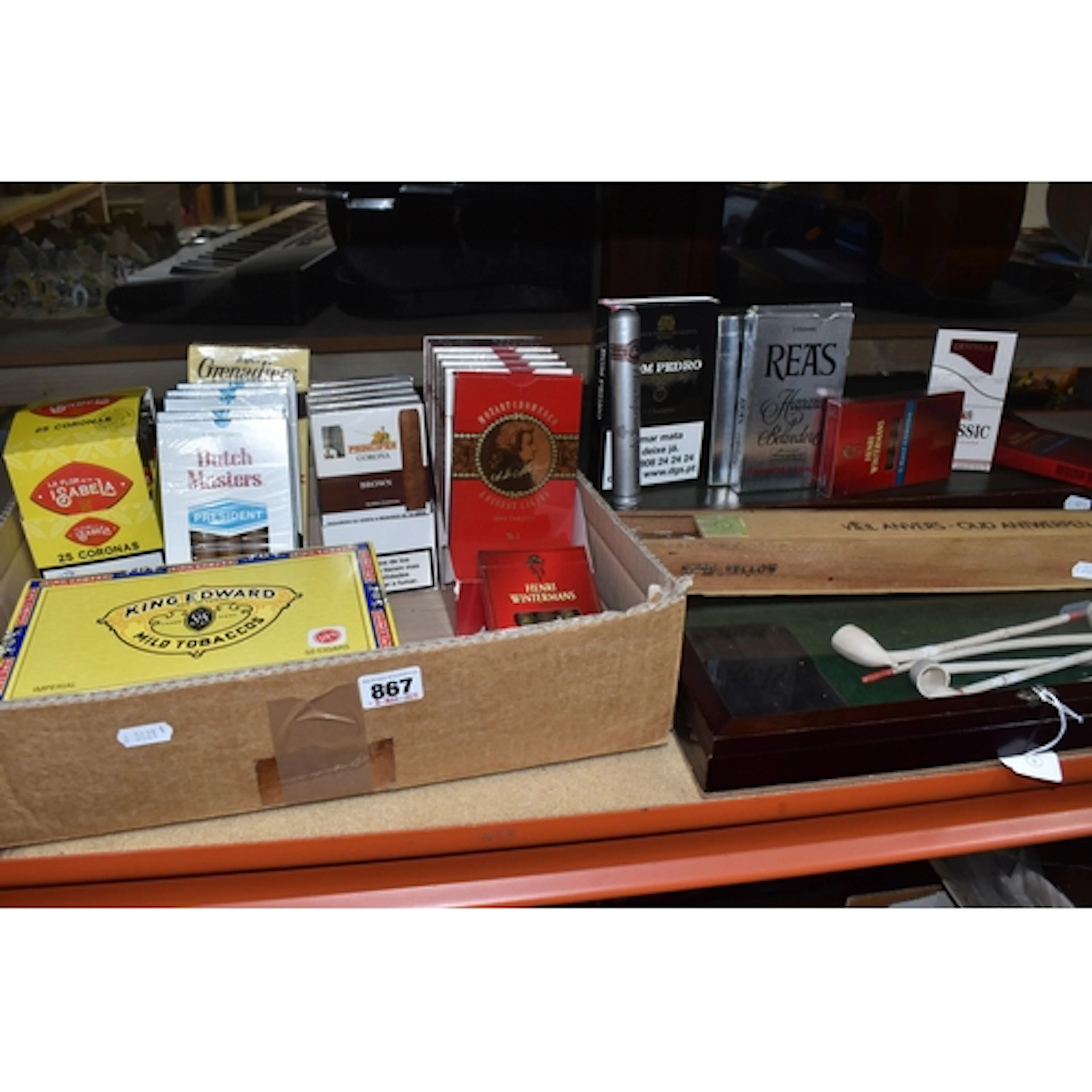 CIGARS, a large collection of miscellaneous Cigars comprisin...