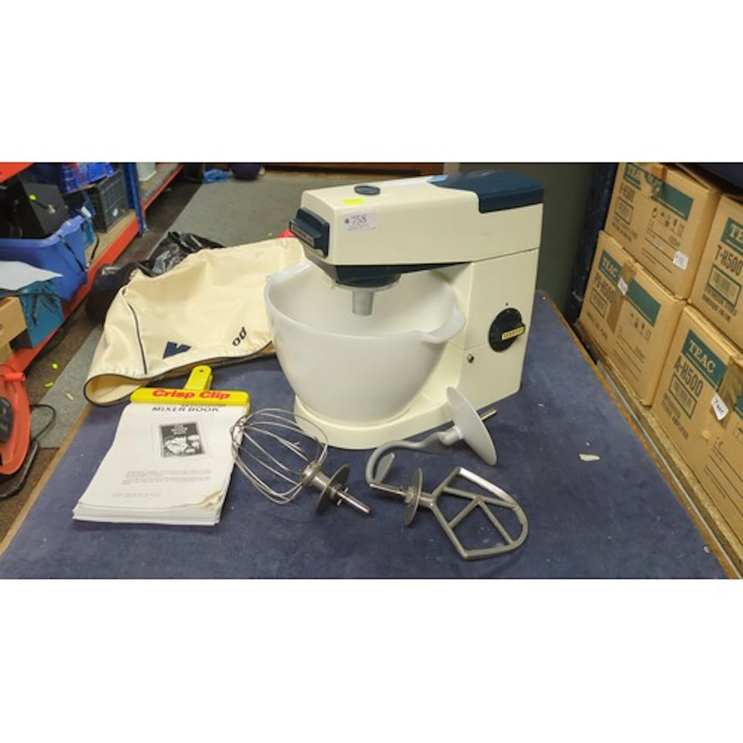 Kenwood Chef A701A stand mixer, made in England, with white ...