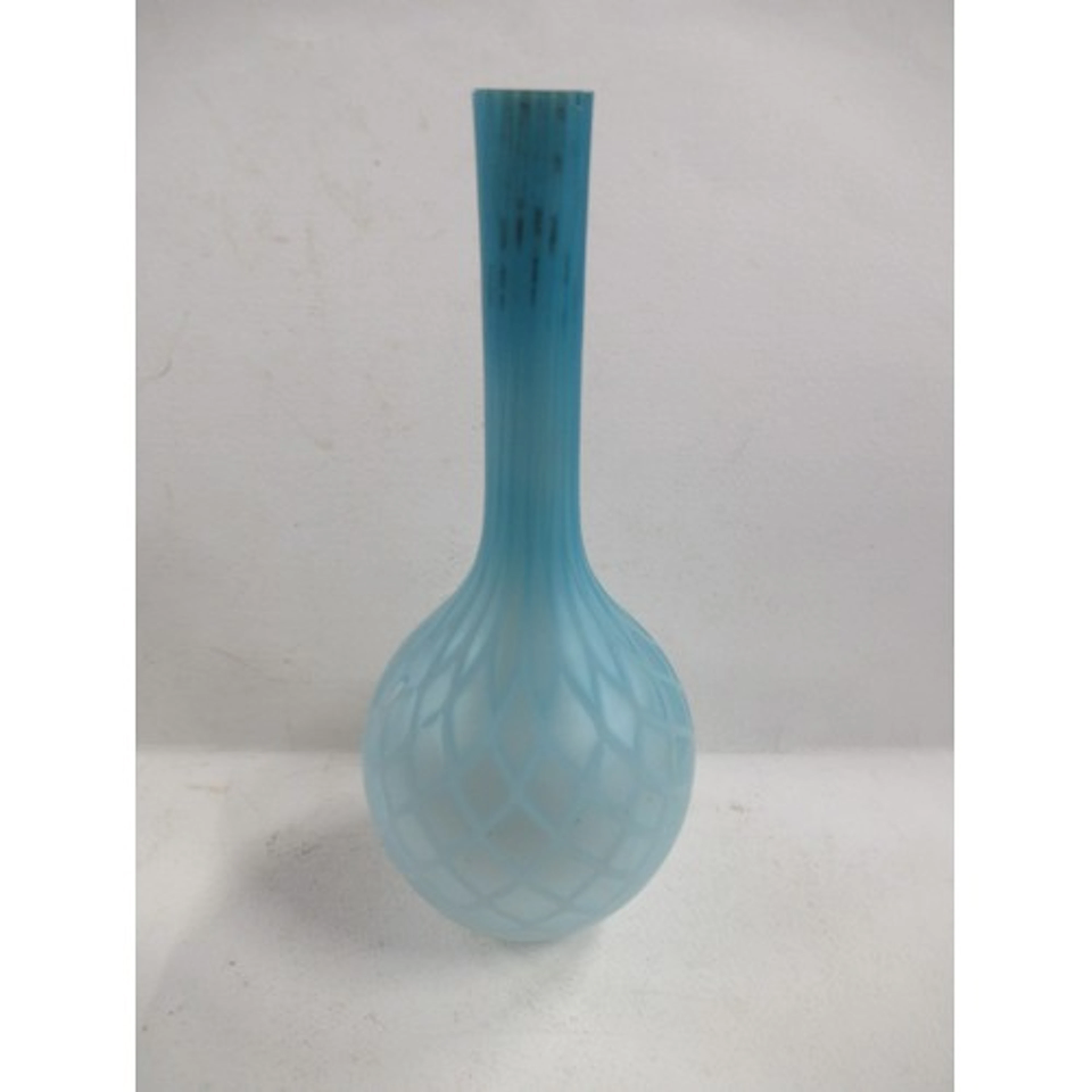 A Victorian Thomas Webb glass vase, with quilted satin effec...