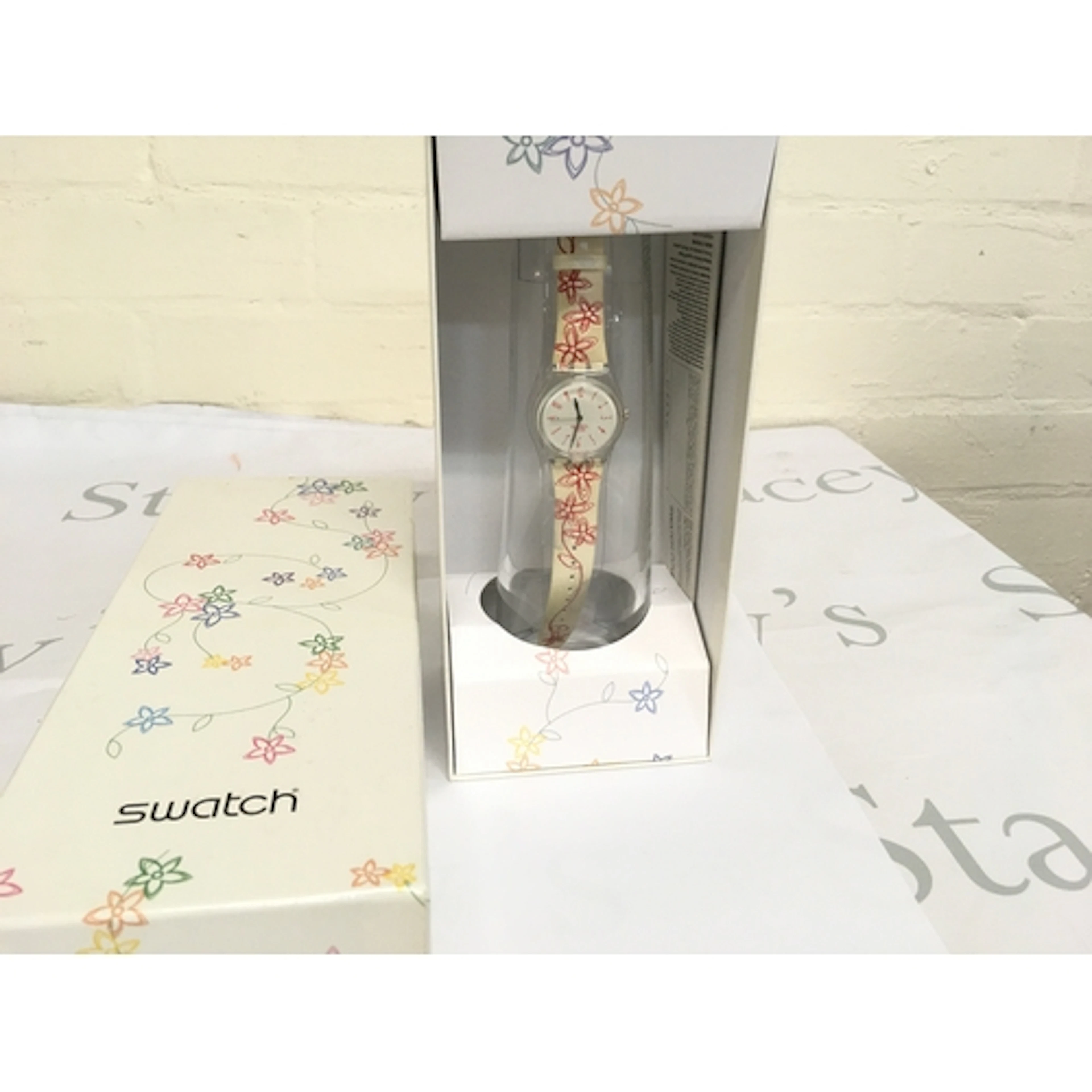 2004 Swatch "Motherly" (GZS36) watch, featuring a floral pri...
