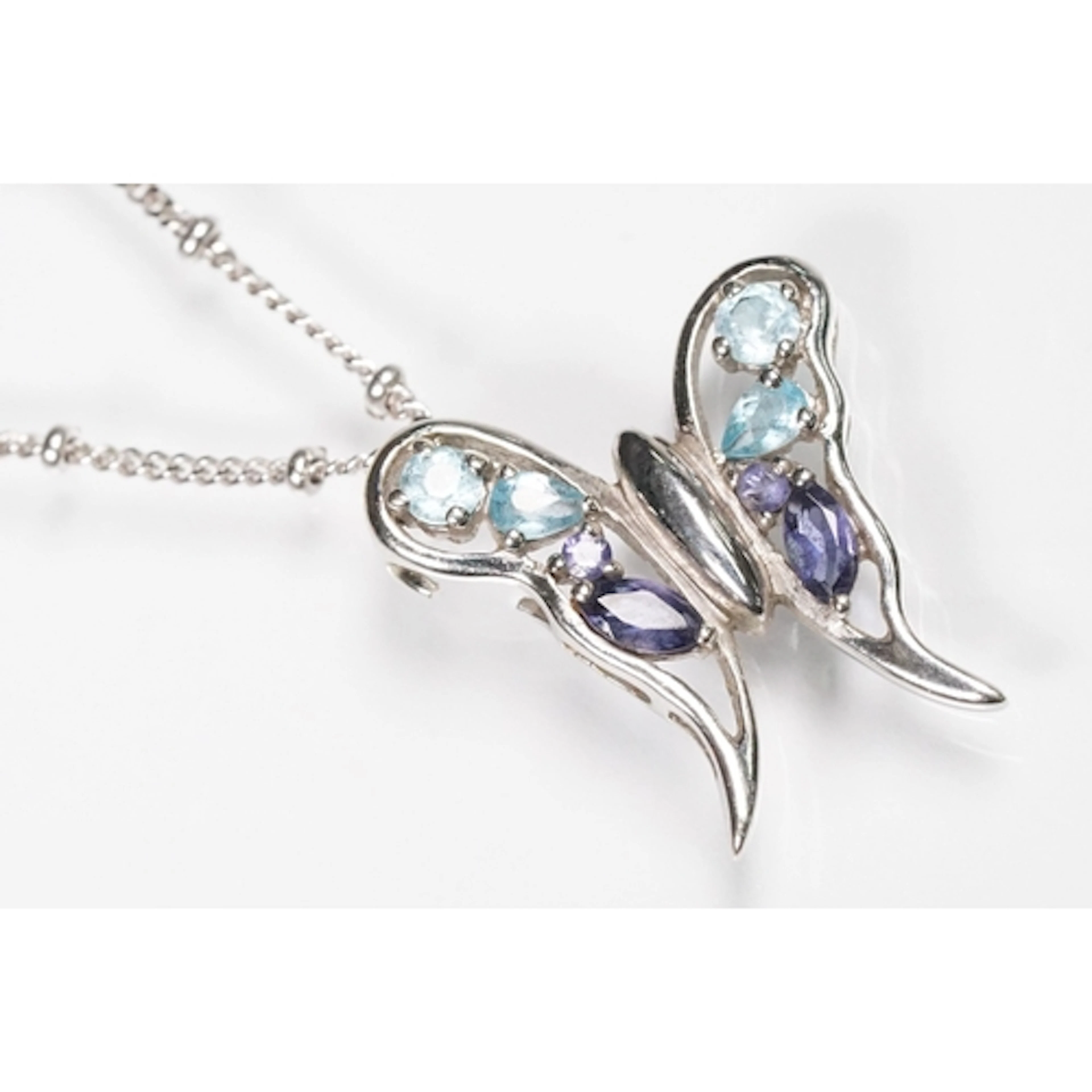 18ct white gold necklace chain with a white metal, topaz and...
