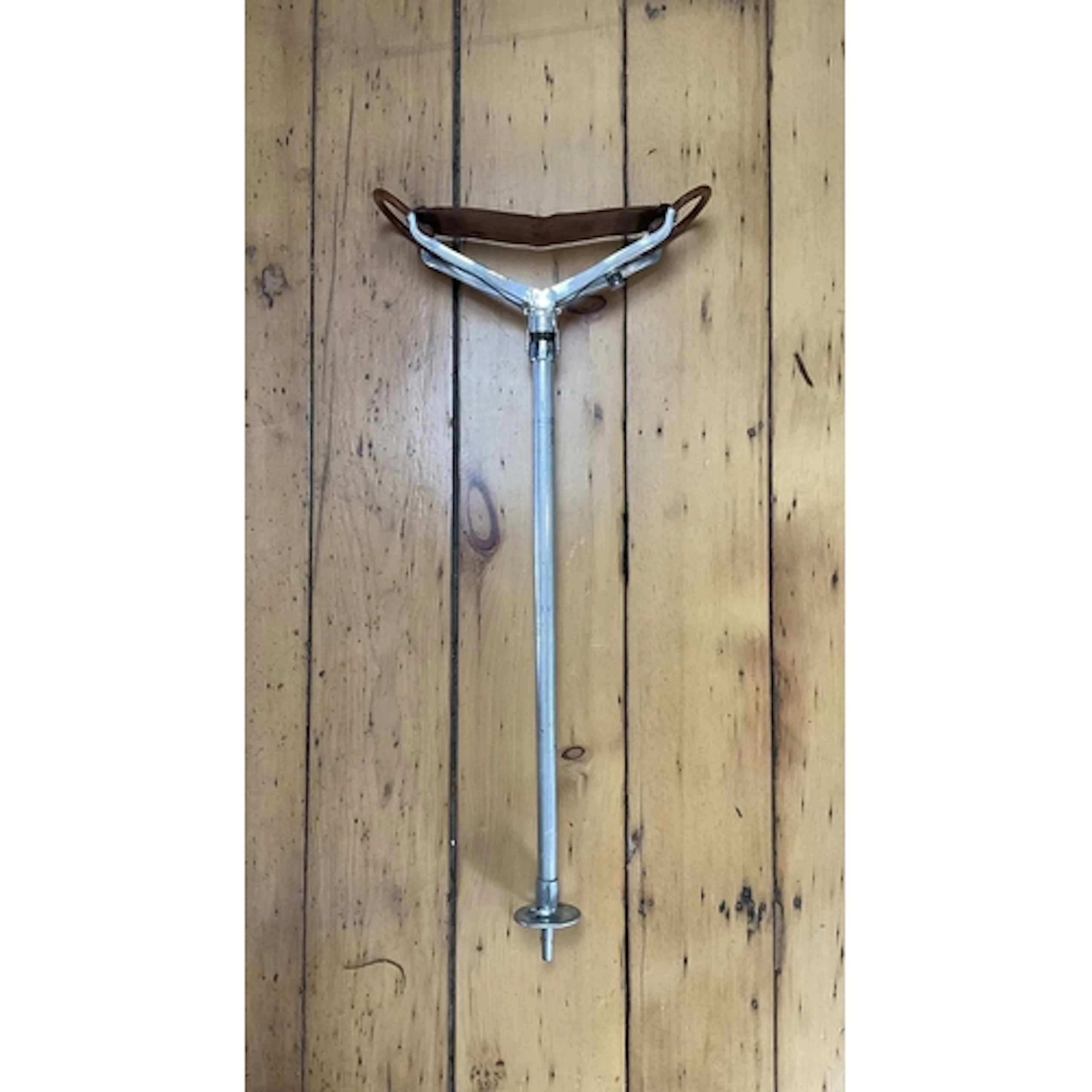 Swaine-Brigg London Shooting Stick Aluminum framed and leath...