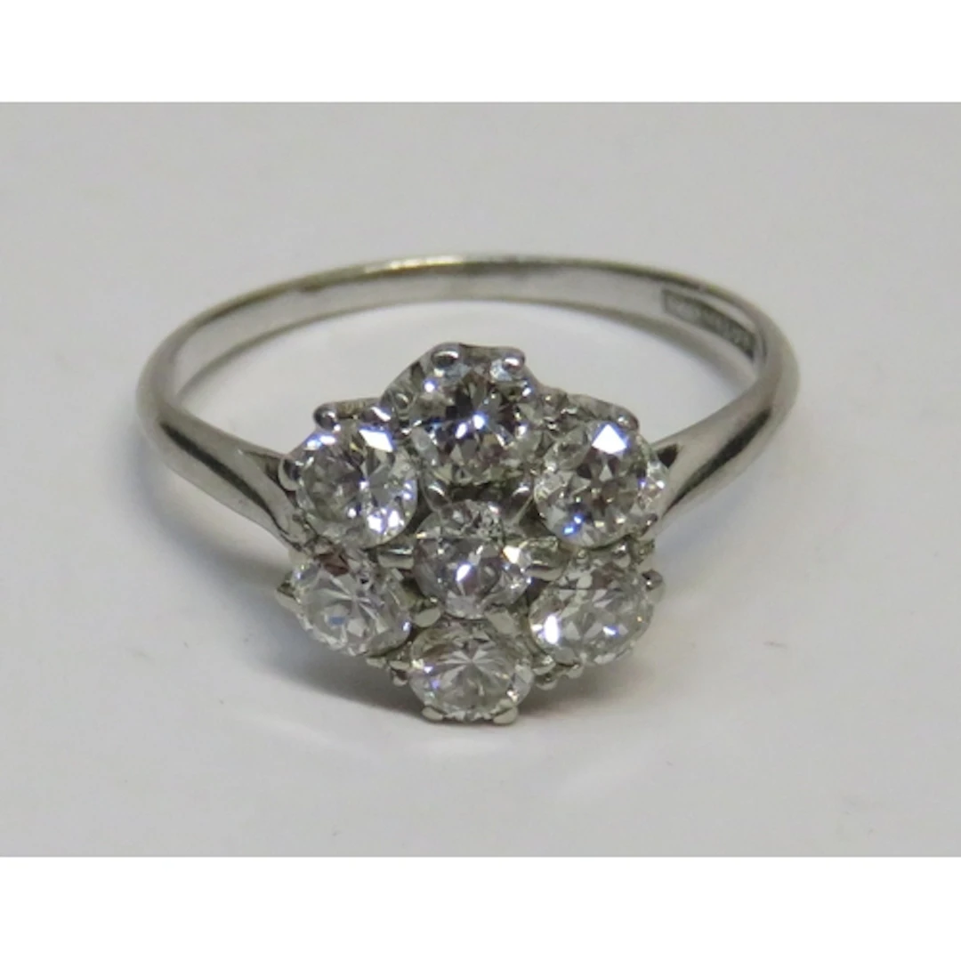 Platinum seven stone brilliant cut diamond cluster ring, siz...
