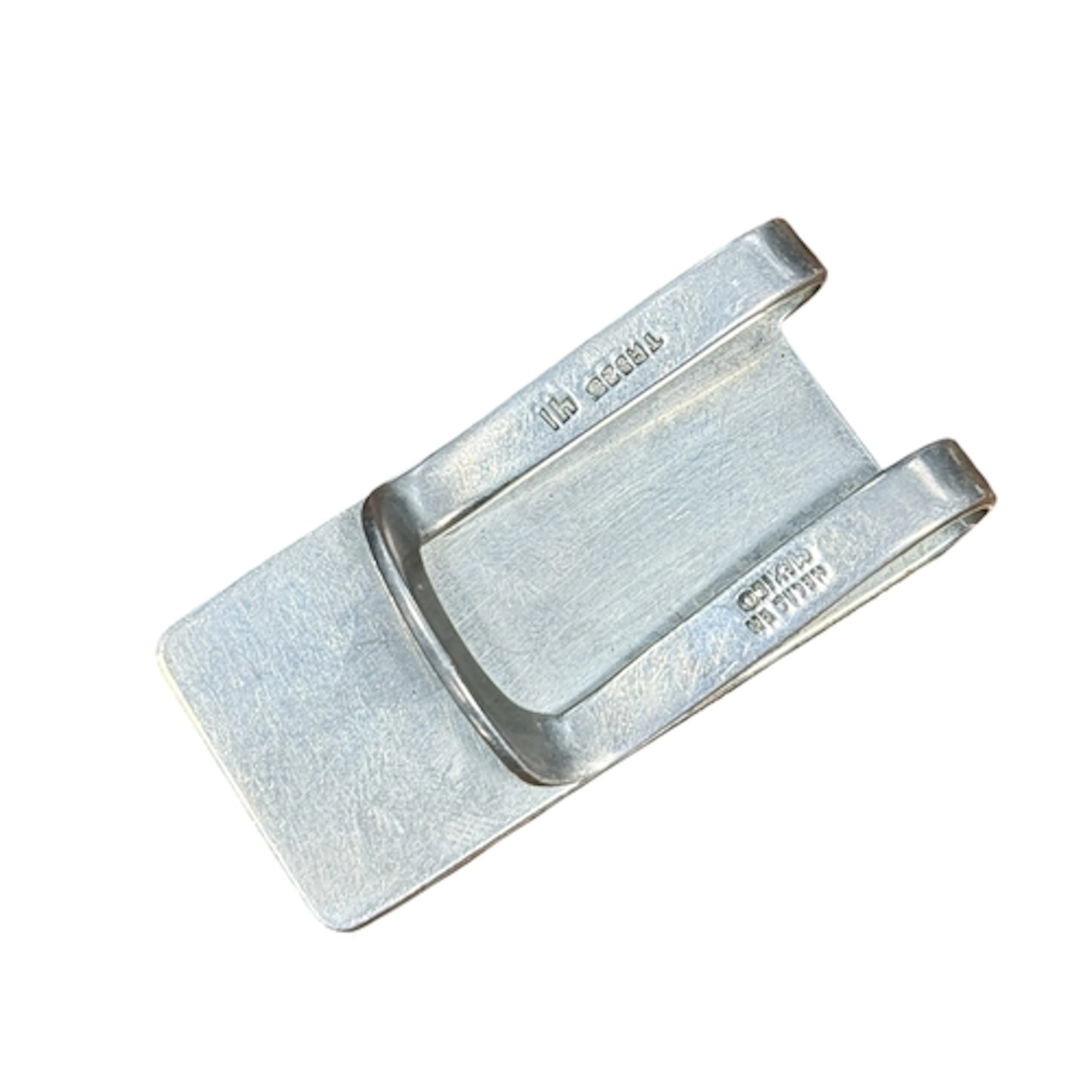 A MEXICAN 925 STERLING SILVER MONEY CLIP Weight: 33gms...