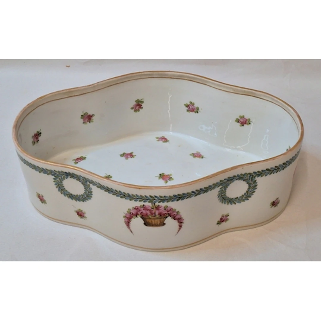 Antique Porcelain Dresden Footbath/Centerpiece Bowl decorate...