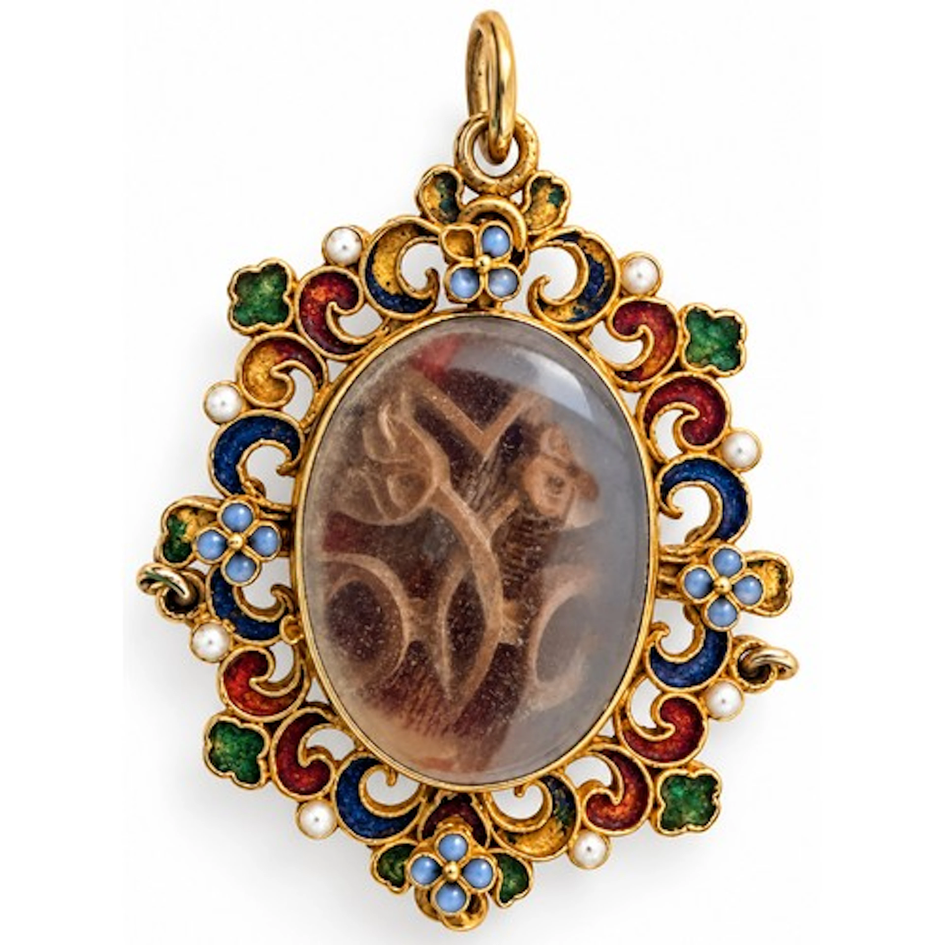 A fine oval Renaissance pendant of pierced gold, richly deco...